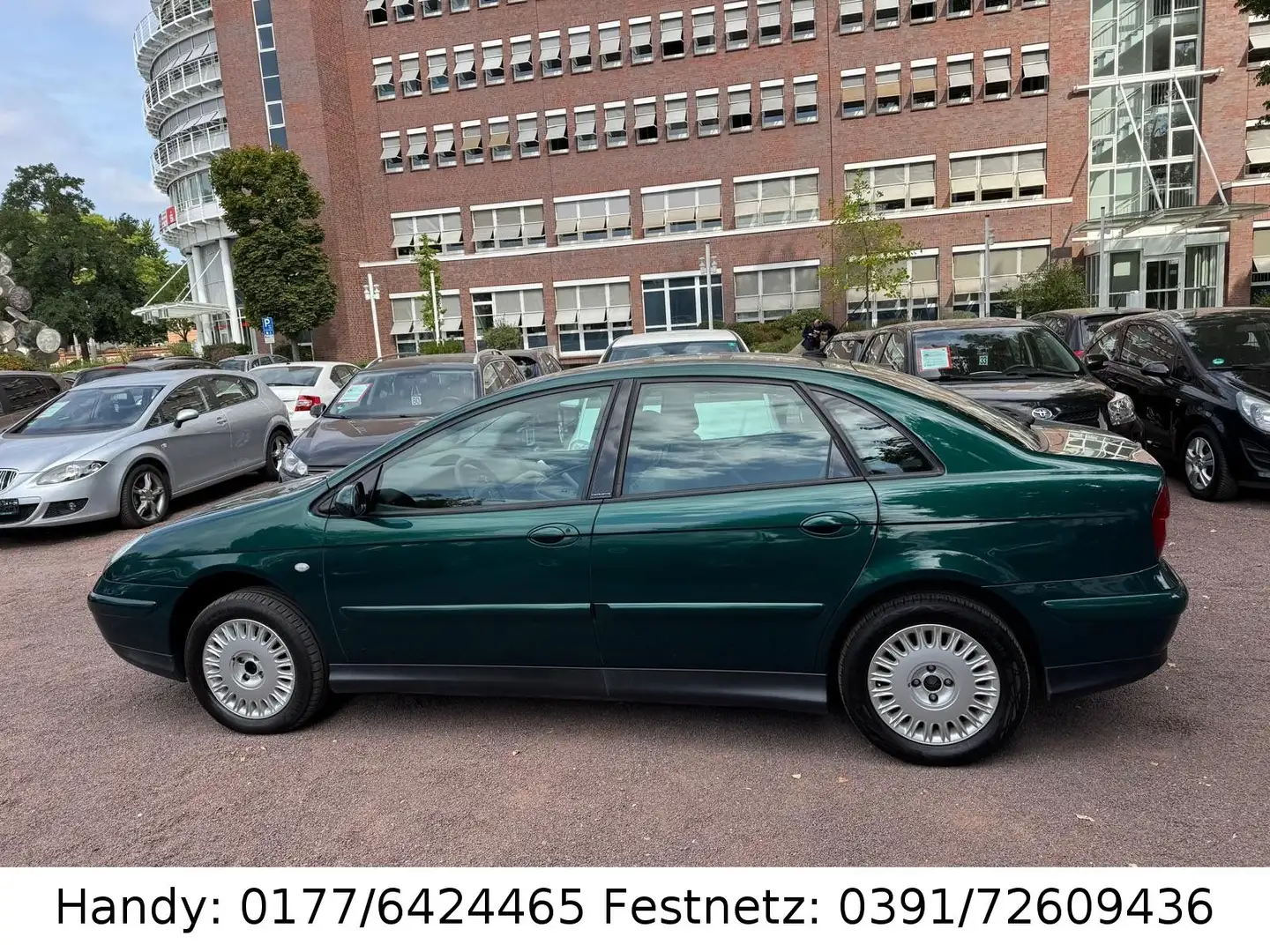 Citroen C5 3.0 V6 Exclusive AUTOMATIK/XENON/SHZ/8xALU Grün - 2
