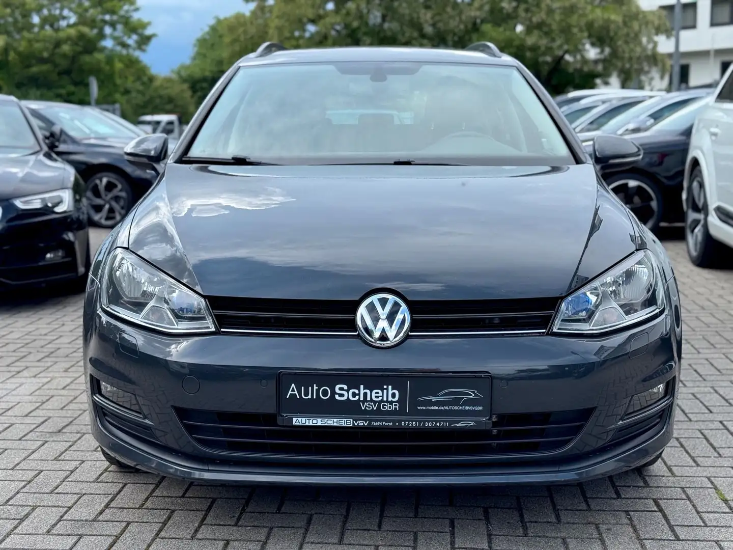 Volkswagen Golf VII Variant 2.0 TDI DSG Cup BMT*NAVI*SHZ* Grau - 2