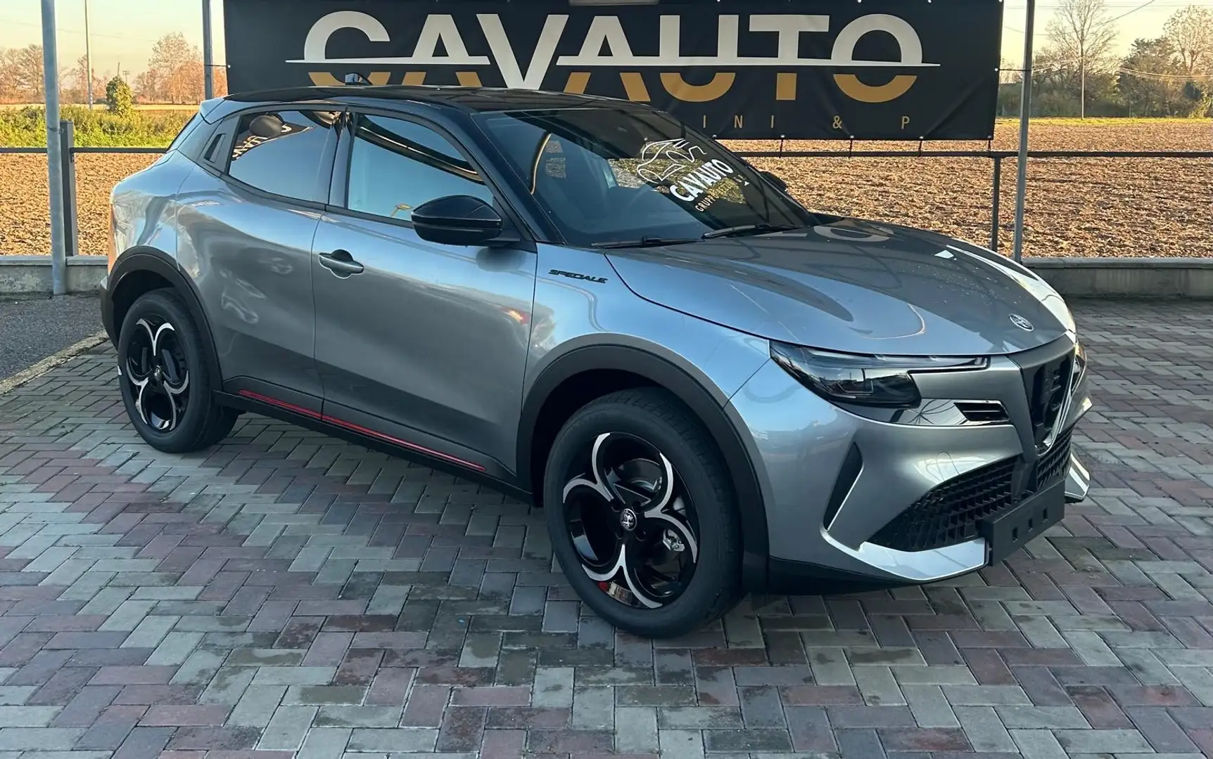 Alfa Romeo Junior 1.2 ibrida 145cv edct6 - 1