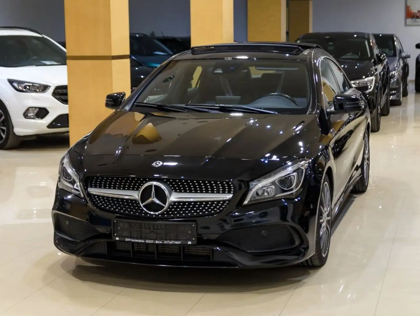 Mercedes-Benz CLA 200 d Negro - 2
