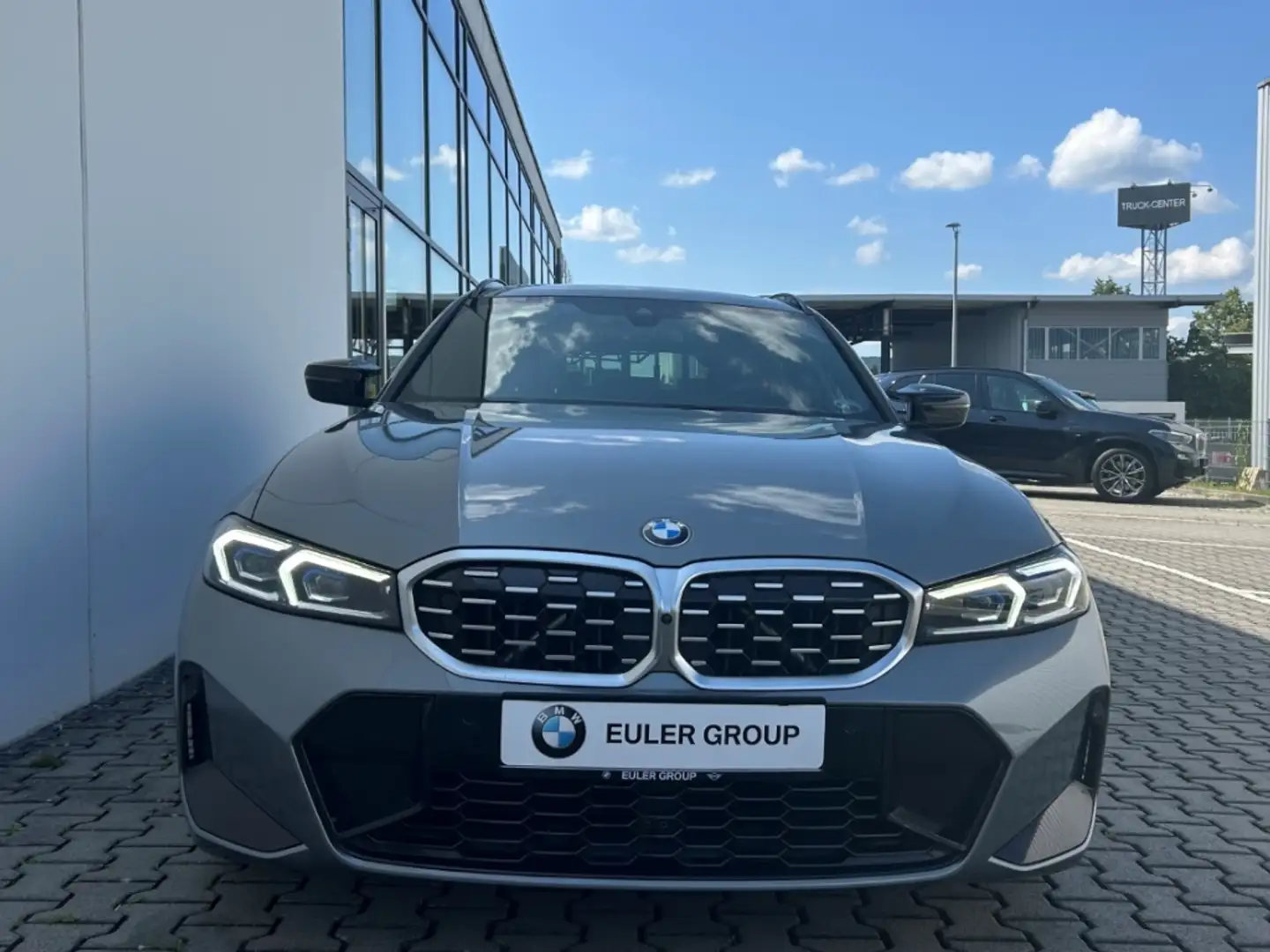 BMW 340 xDrive INNOPak II Pano M-Fahrw. AdLED Hifi  HUD Me Grau - 2
