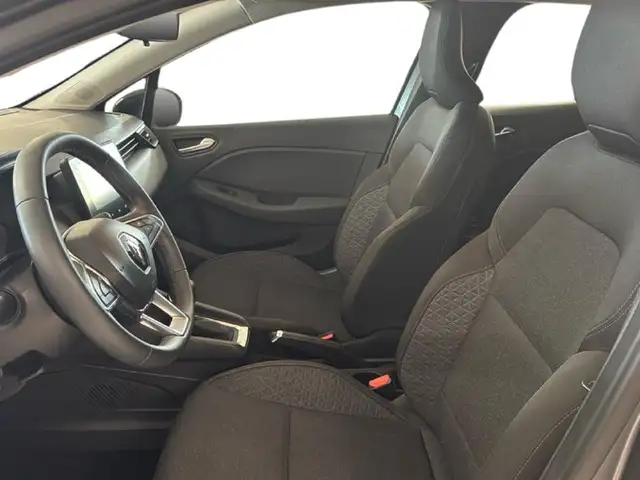 Renault Clio view 14