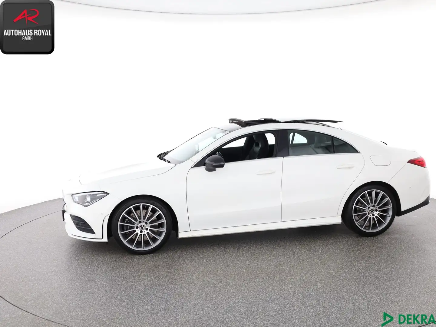 Mercedes-Benz CLA 220 CLA 220 Coupe AMG KAMERA,PANORAMA,AMBIENTE,WIDE Weiß - 2