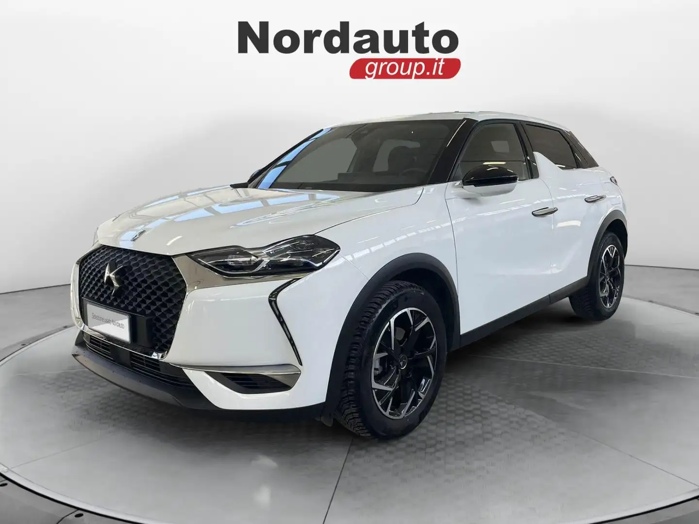 DS Automobiles DS 3 Crossback PureTech 100 So Chic Bianco - 1