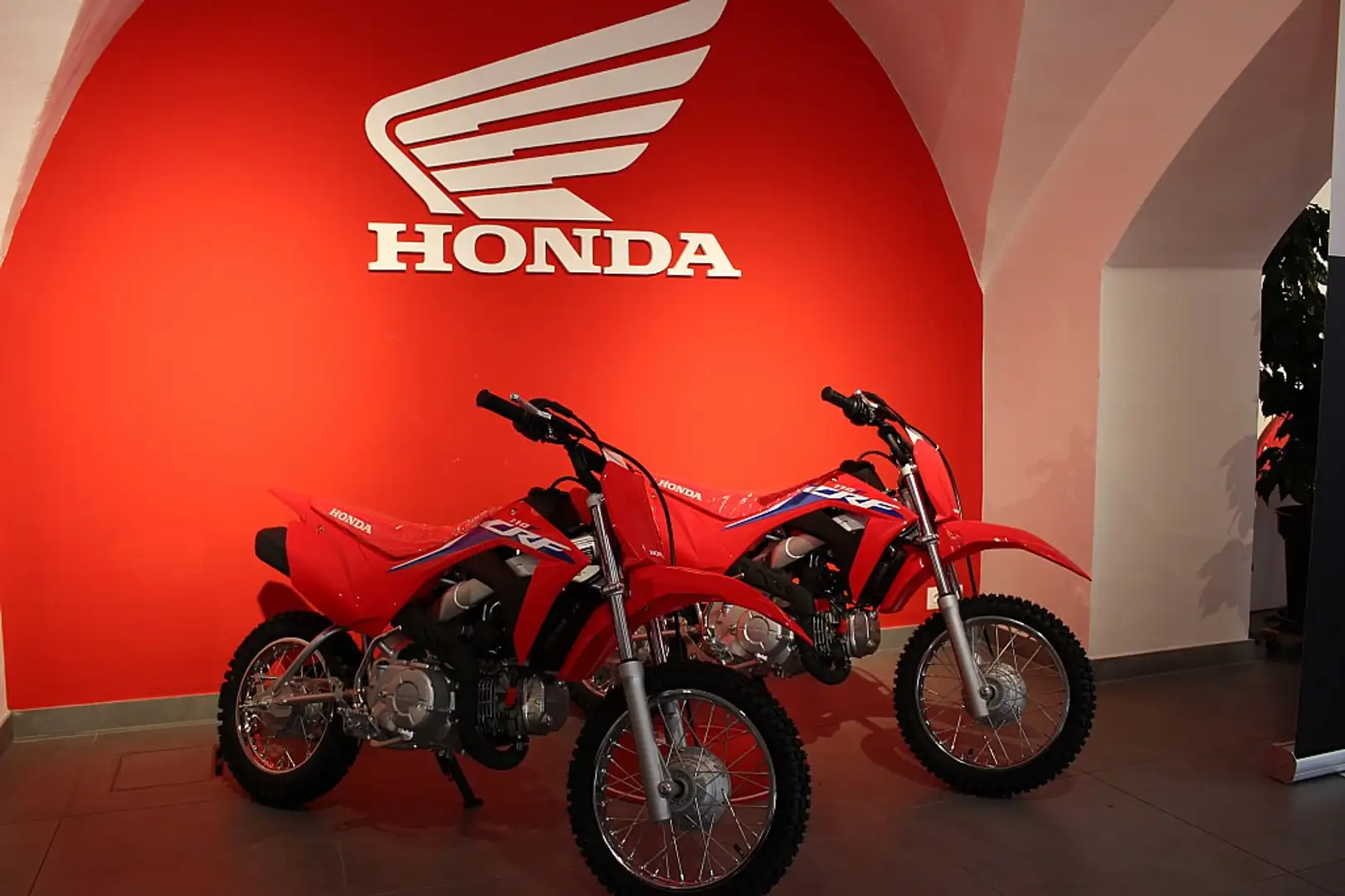 Honda CRF110F Aktion Rosso - 2