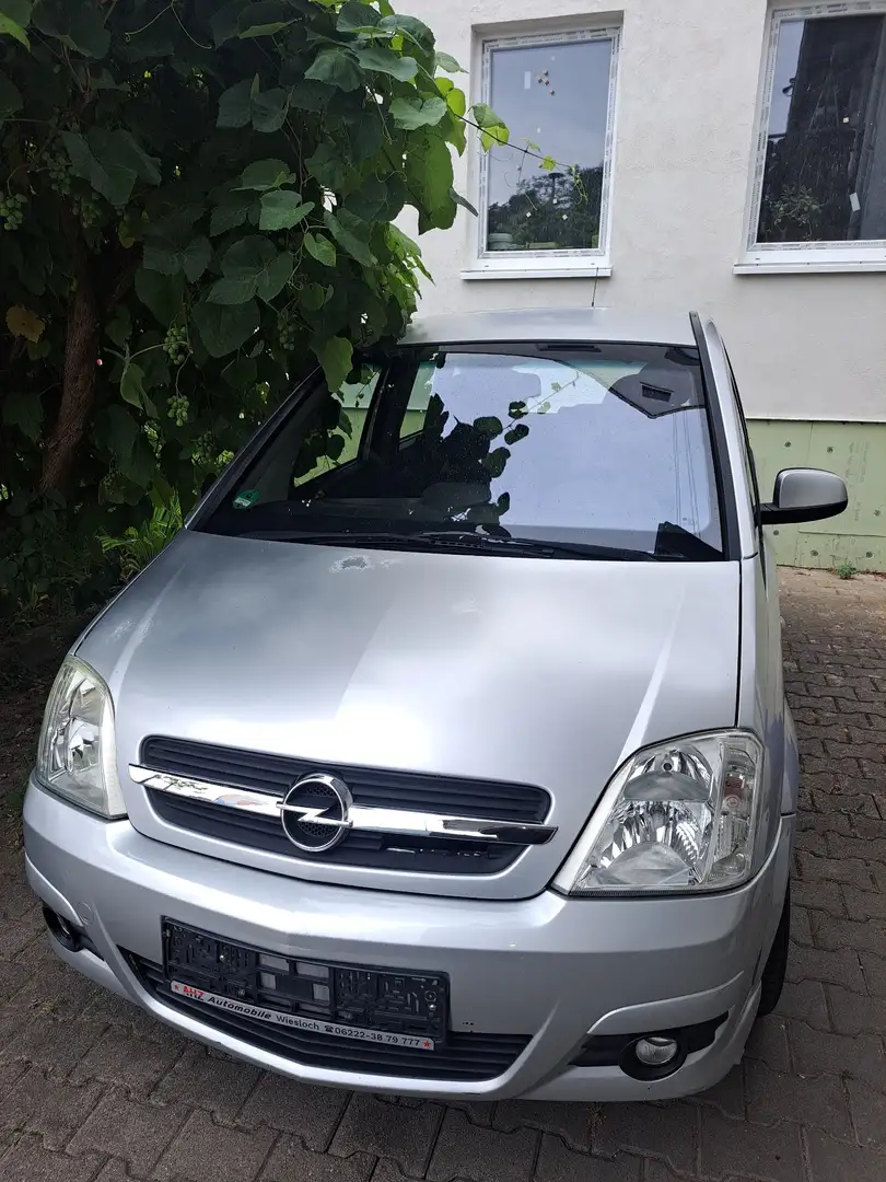 Opel Meriva 1.6 16V (Essentia) Argintiu - 1