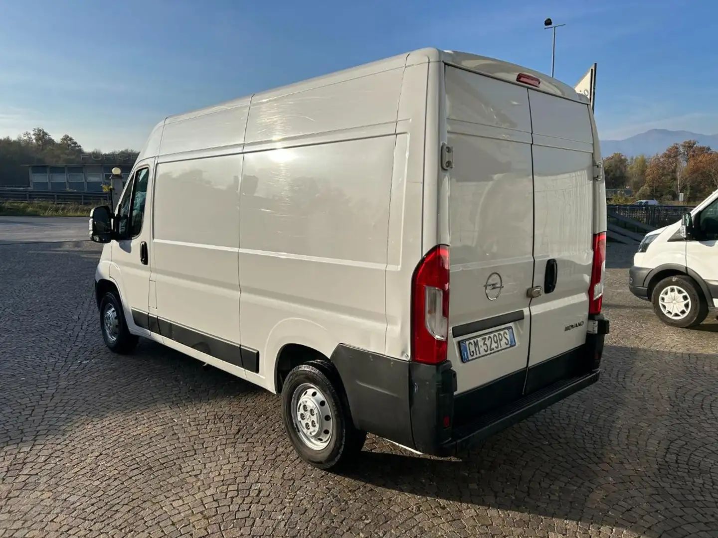 Opel Movano 33 2.2 BlueHDi 140 S&S PM-TM Furgone Blanc - 2