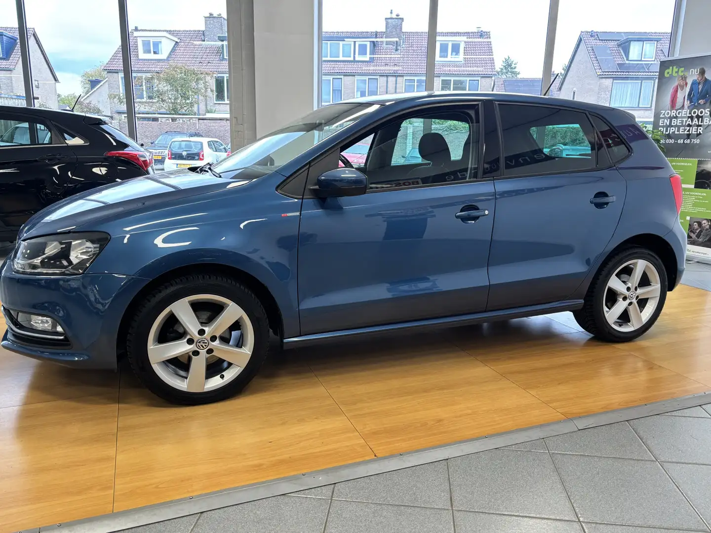 Volkswagen Polo 1.2 TSI Highline, NL AUTO MET NAP, NAVI, CLIMATE C Bleu - 2