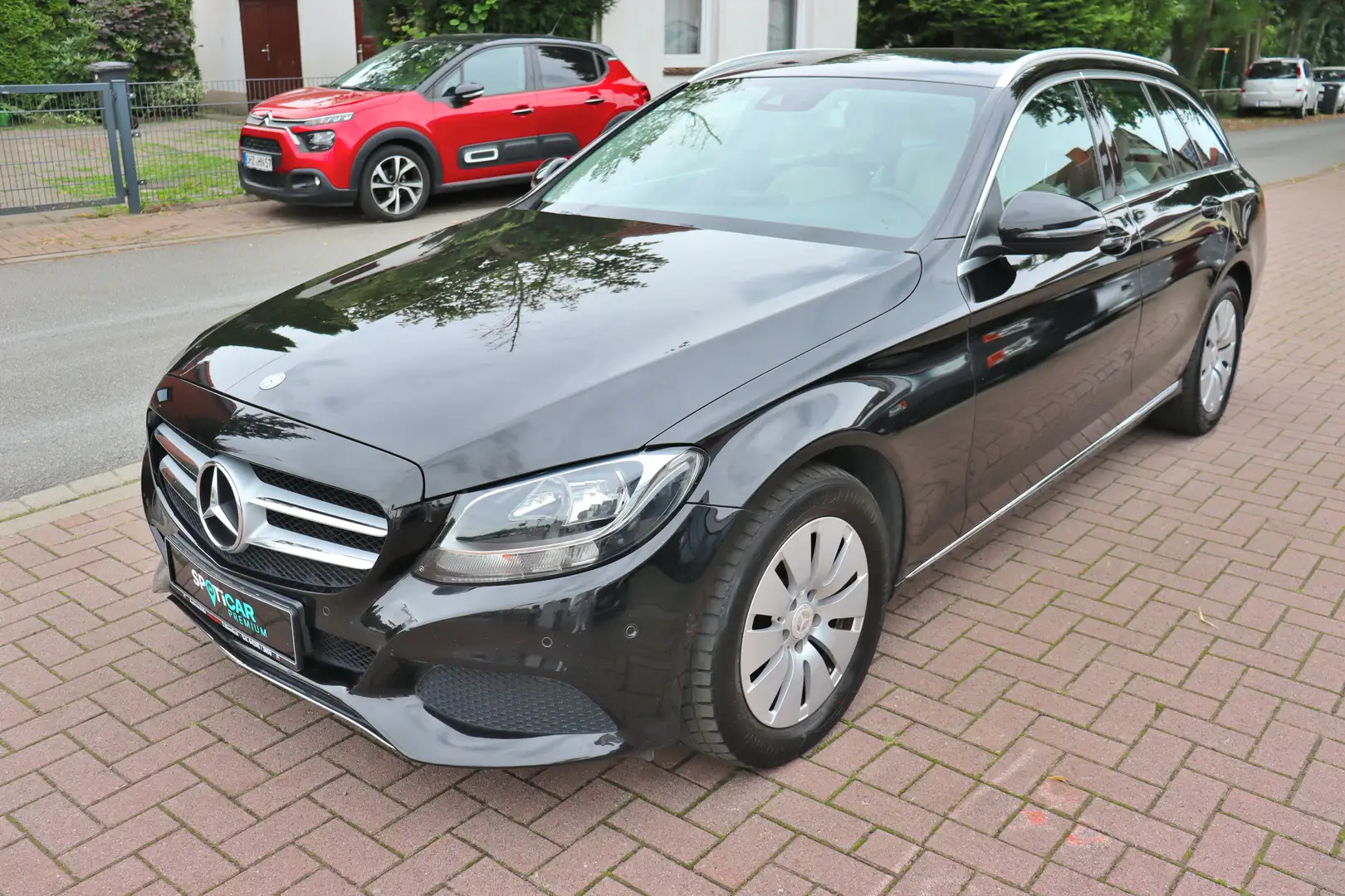 Mercedes-Benz C 220 C 220T, Navi, Rückfahrkamera, PDC, Bluetooth Schwarz - 1