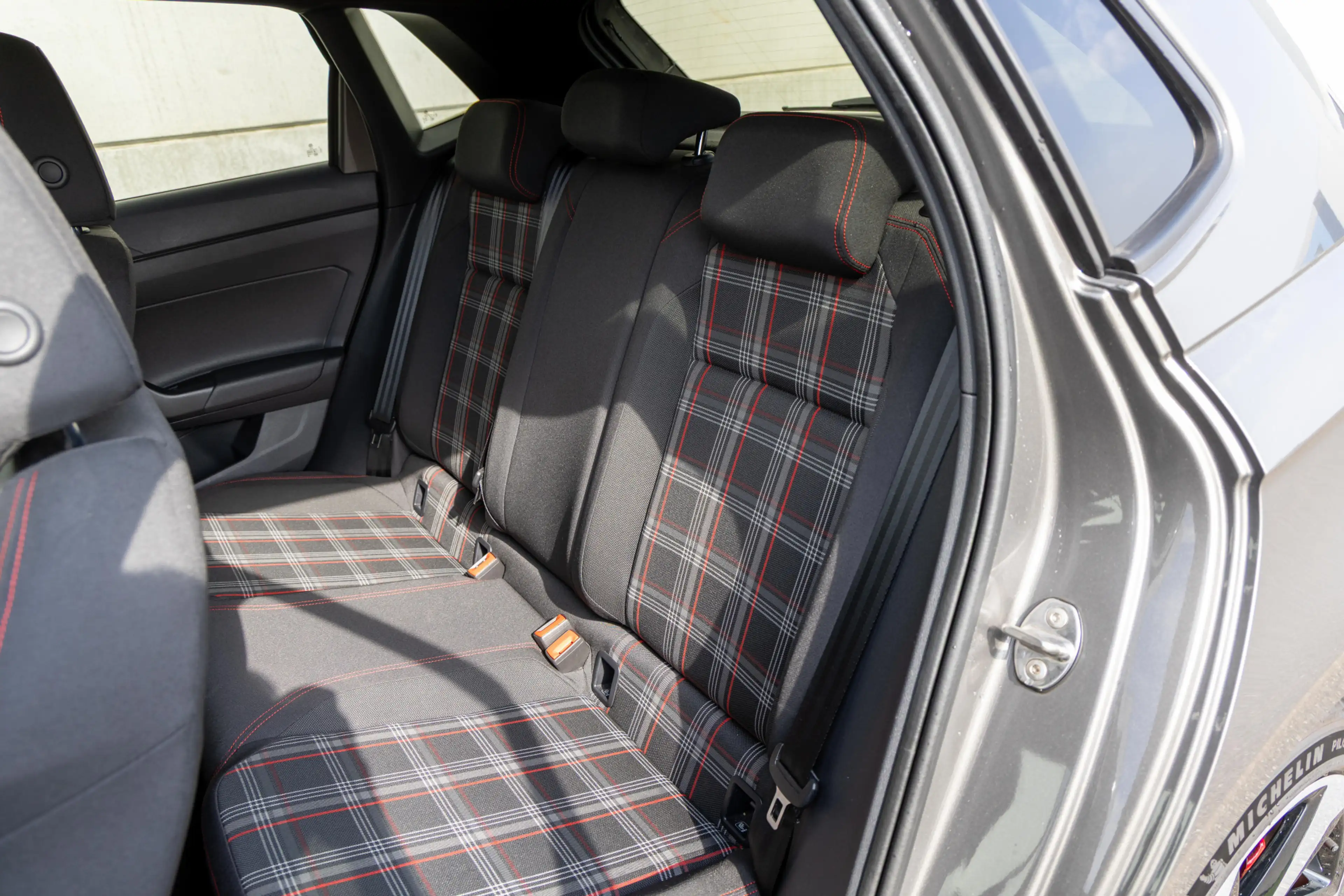 Volkswagen Polo GTI 2.0 TSI — photo 9