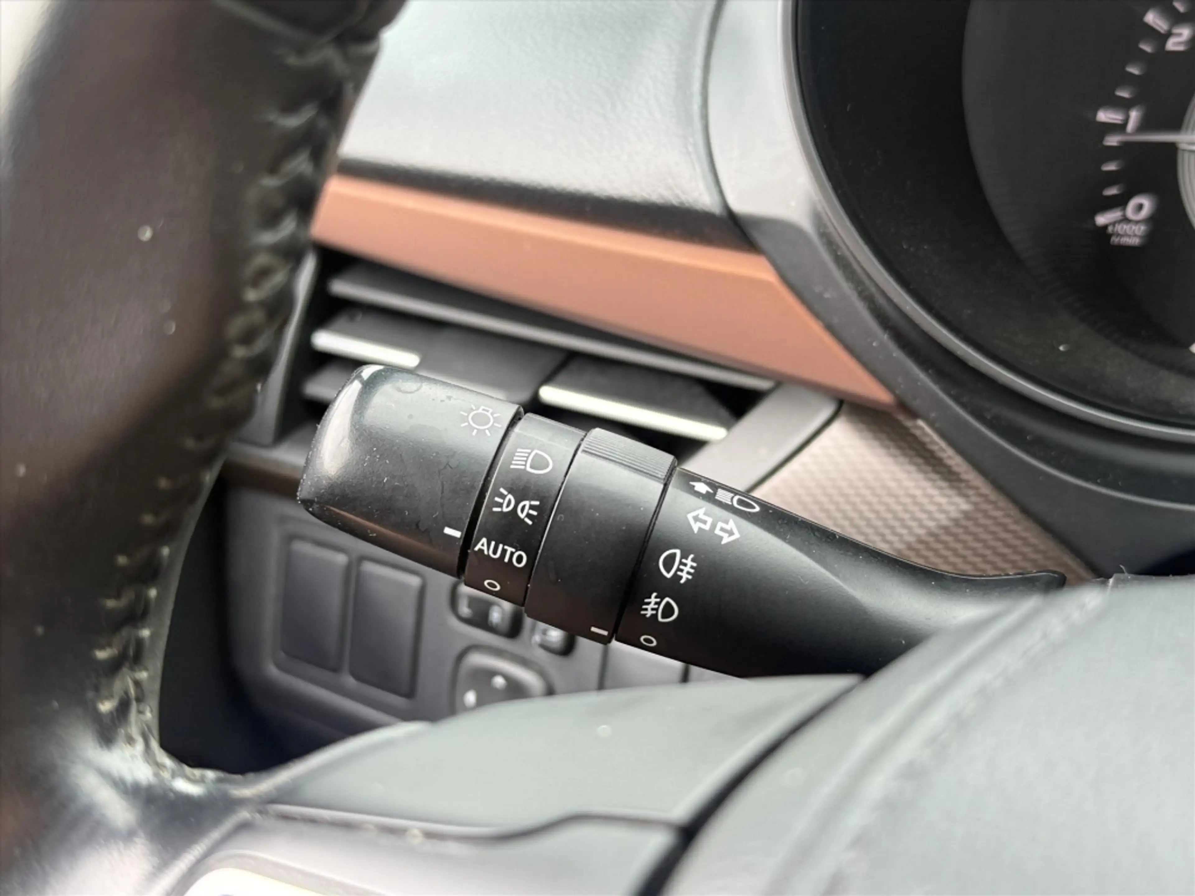 Toyota Avensis 1.8 VVT-i Lease Pro | 2e eigenaar, Trekhaak, Navig — photo 14