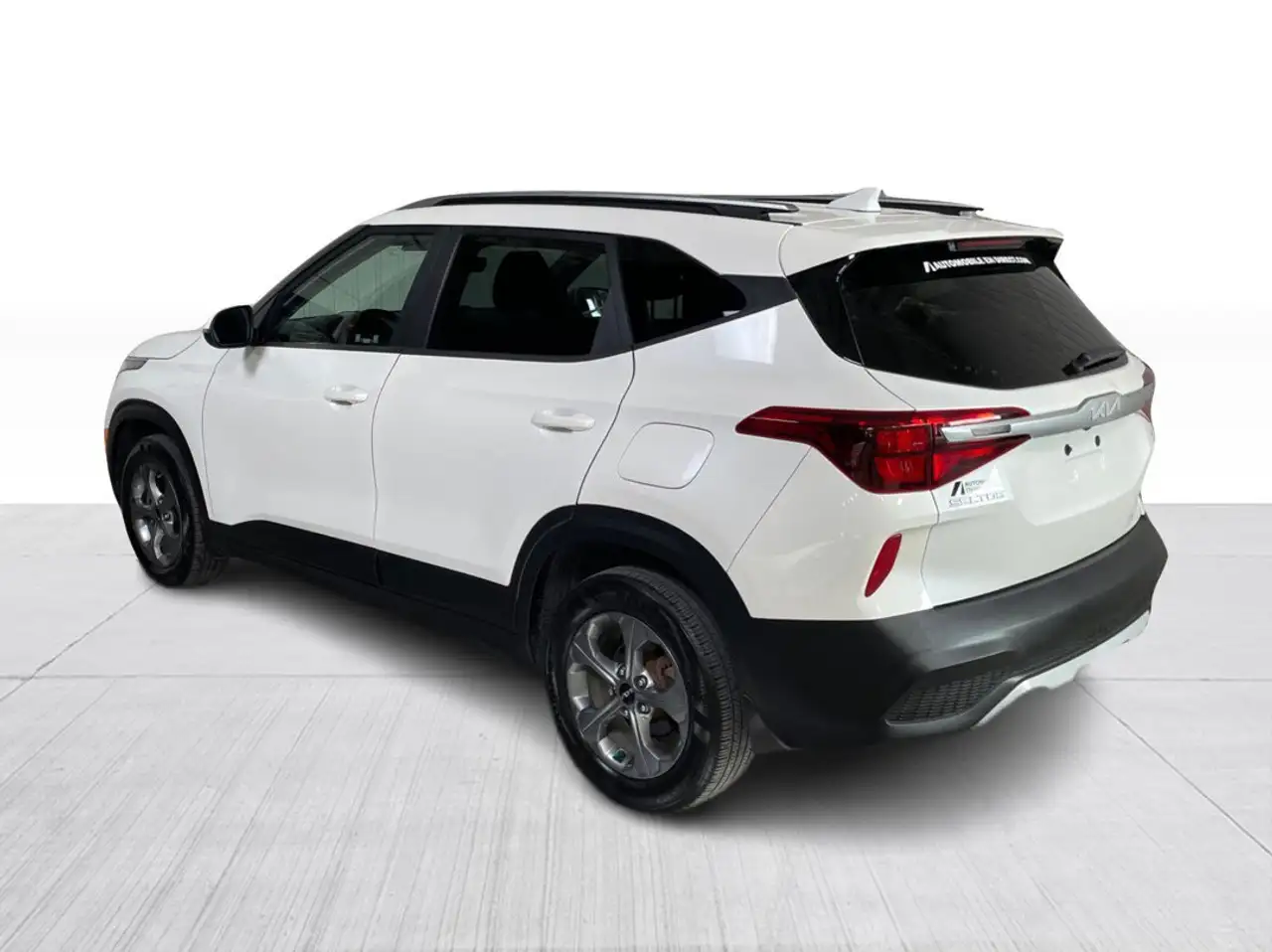 Kia Seltos photo Kia Seltos