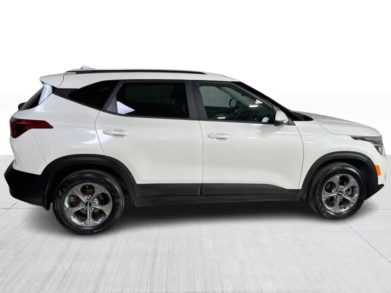 Kia Seltos photo Kia Seltos