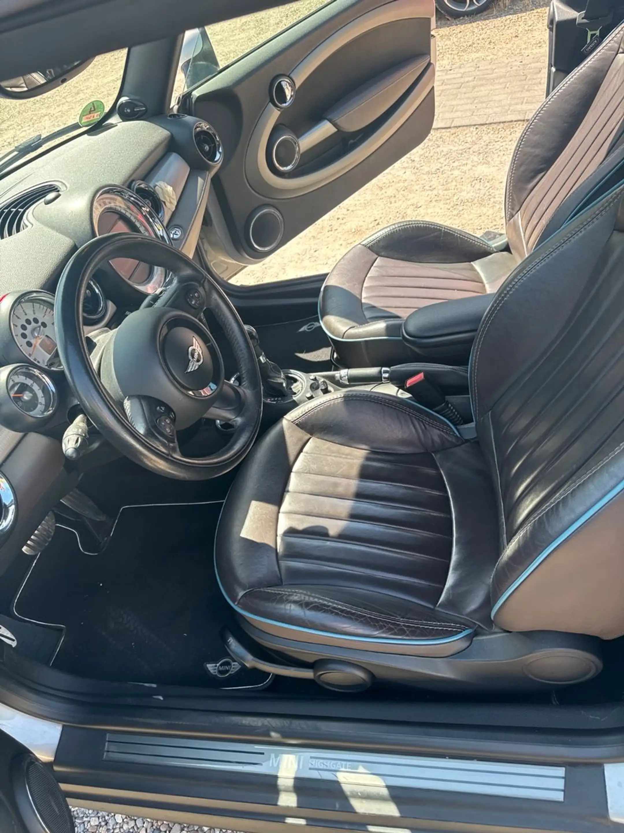 MINI Cooper S Cabrio Highgate Navi*Leder*H/K*PDC* — photo 4