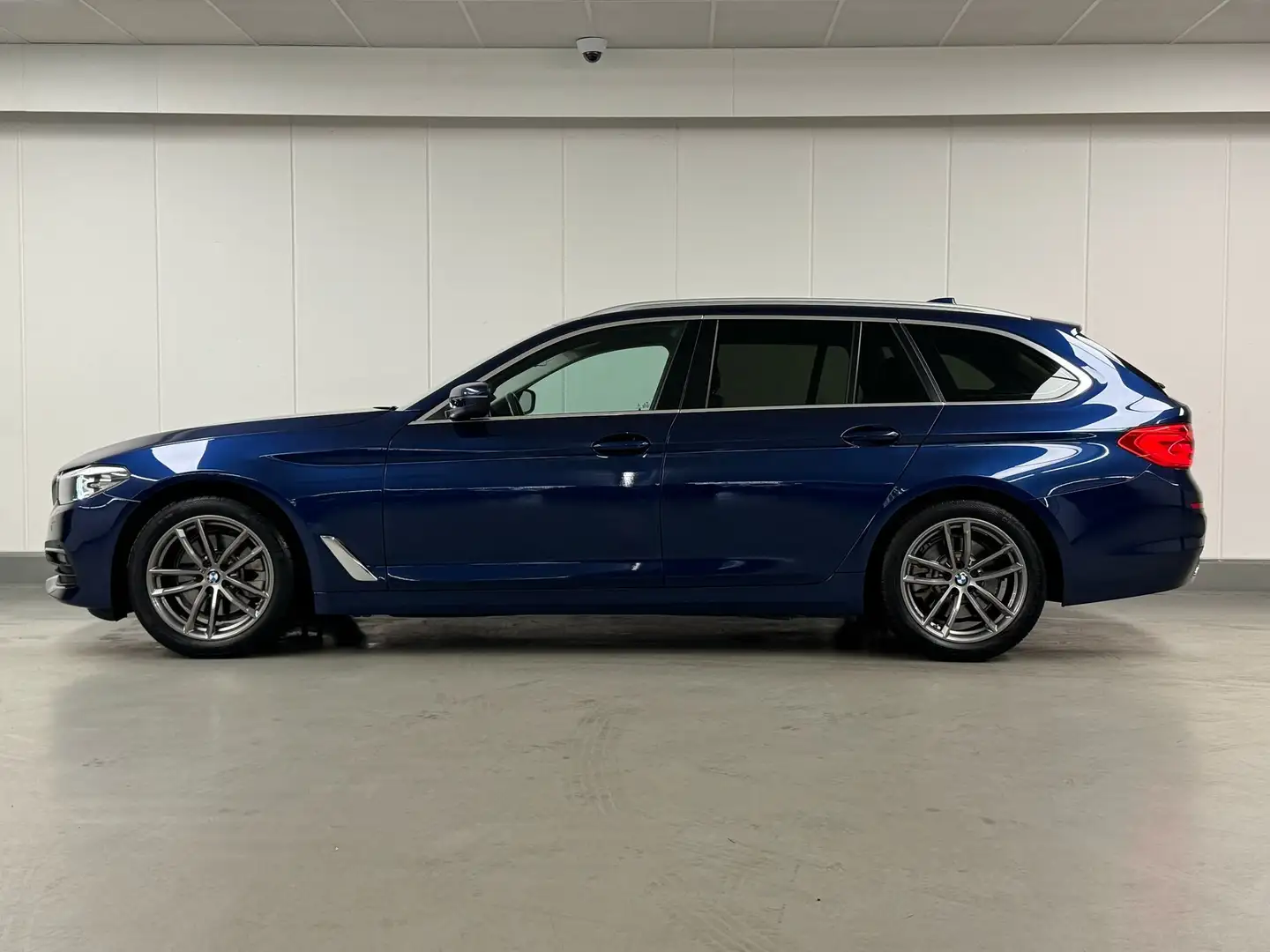 BMW 520 IA TOURING 184 CV !! 59000 KM !! GPS CUIR REG JA Bleu - 2