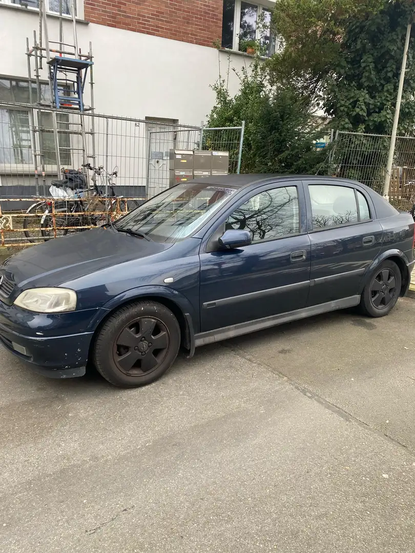 Opel Astra GL - 2