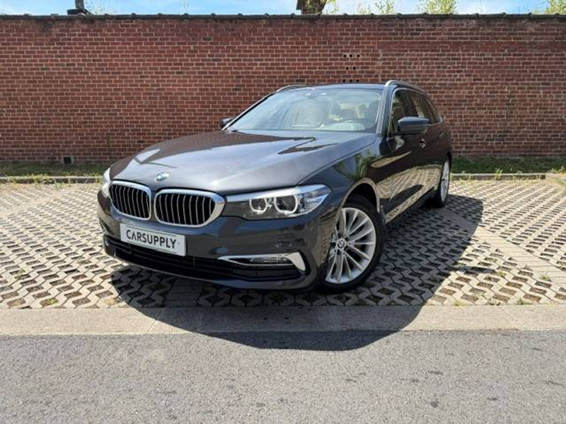 BMW 540 Touring 540iXA Touring - 1St owner - Luxury Line- Camera - Comfort acces - Full BMW History - Top condition