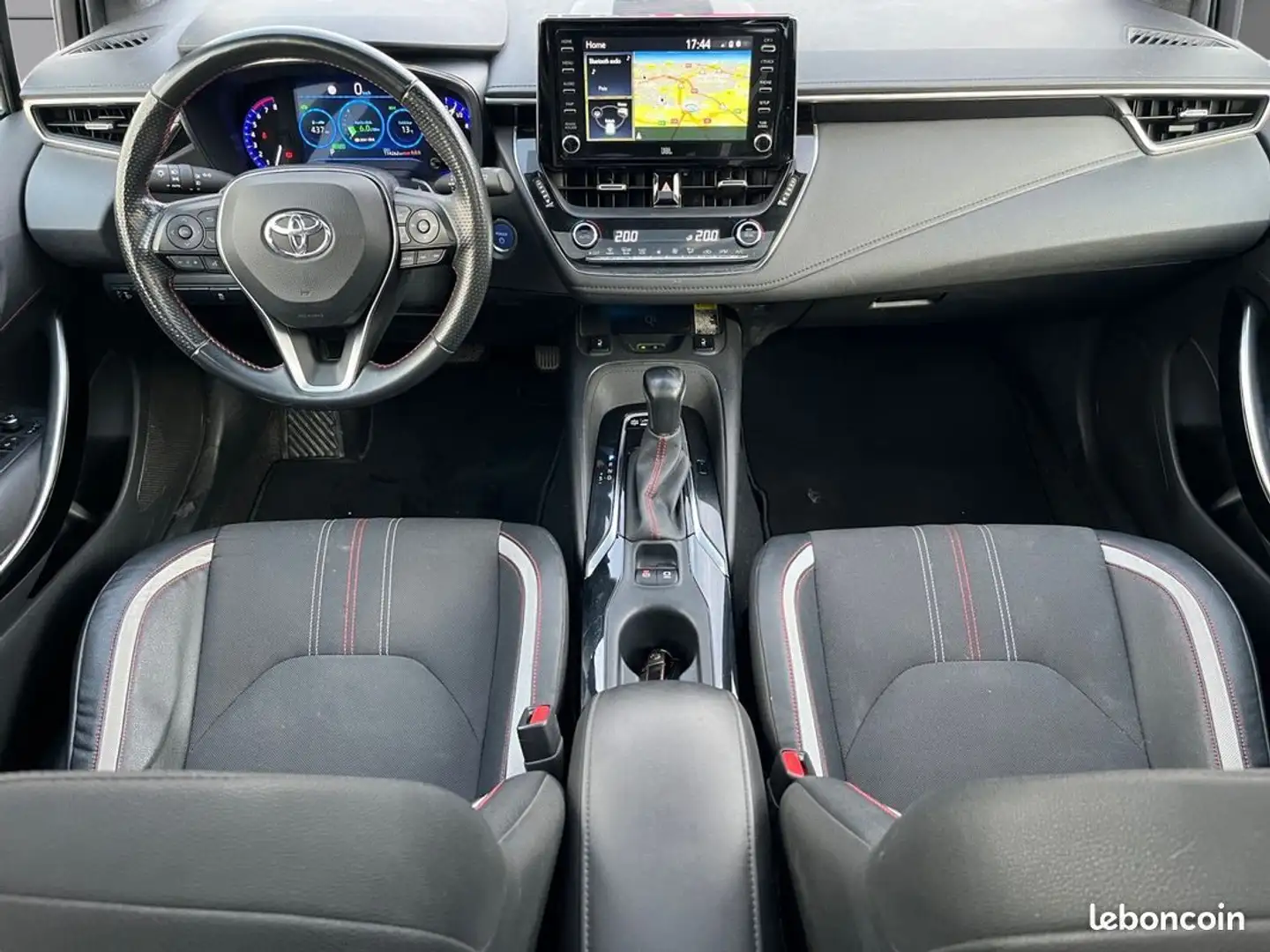 Toyota Corolla HYBRIDE MY20 184h GR Sport Garantie 12 mois Gris - 2