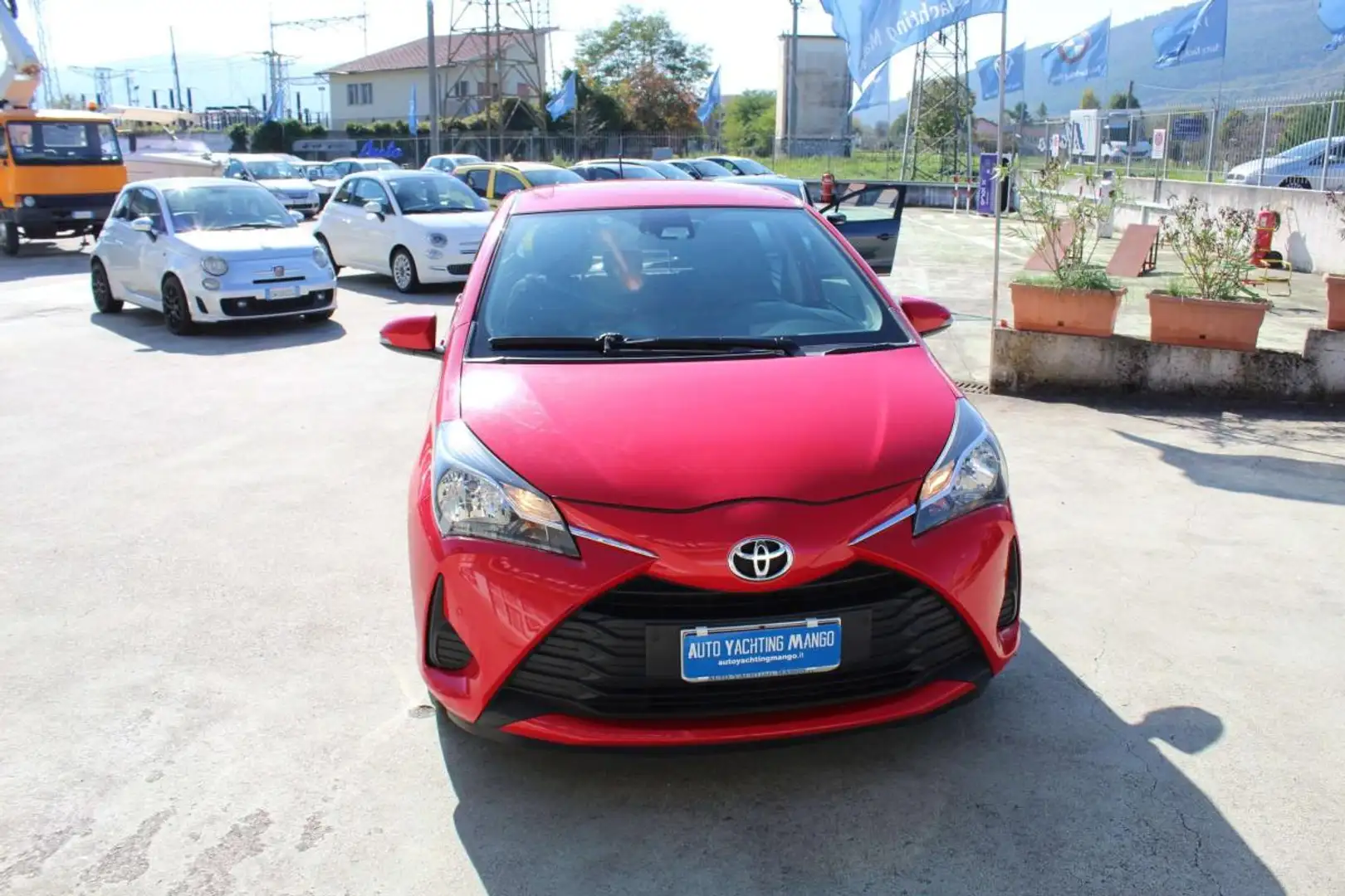 Toyota Yaris 5p 1.0 Active my19 Rosso - 2