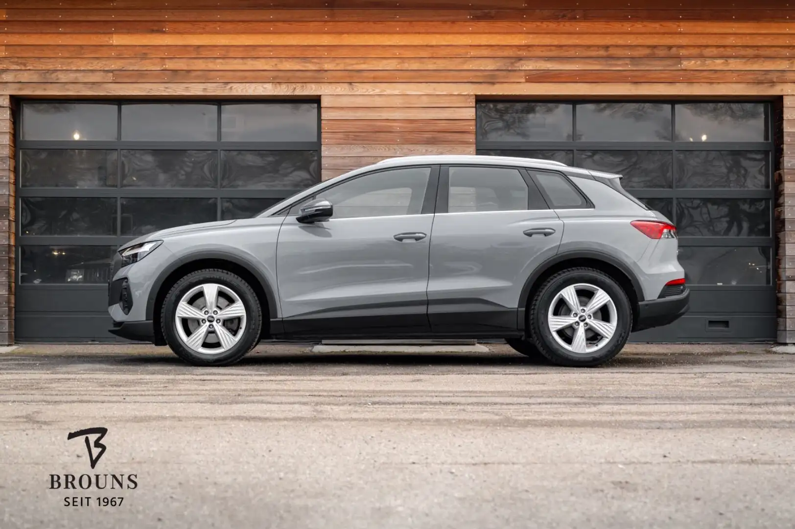 Audi Sonstige Q4 e-tron 40 204PS |1.Hd|ACC|Shz|AsstPlus Grau - 2