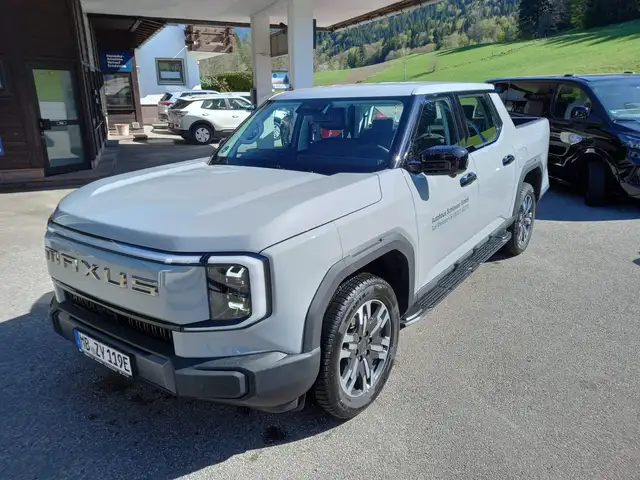 Maxus eTerron 9 eTERRON 9 4WD (102kWh) Luxury