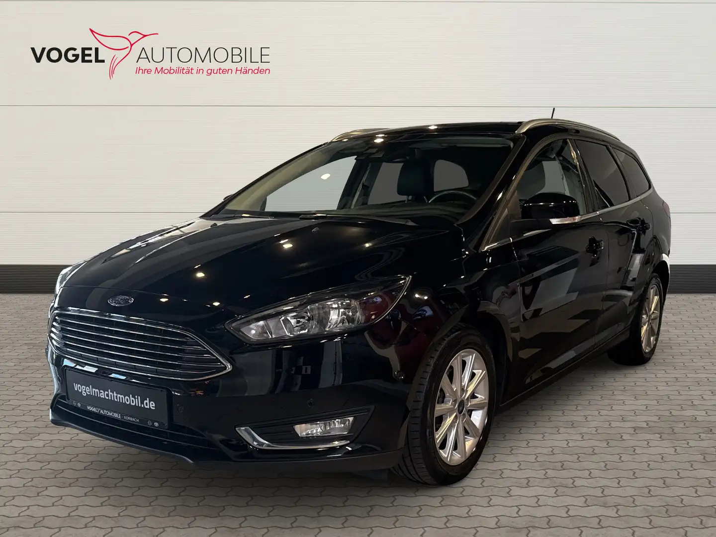 Ford Focus Turnier 1.0 Titanium +Navi+PDC+LEDER Negro - 1