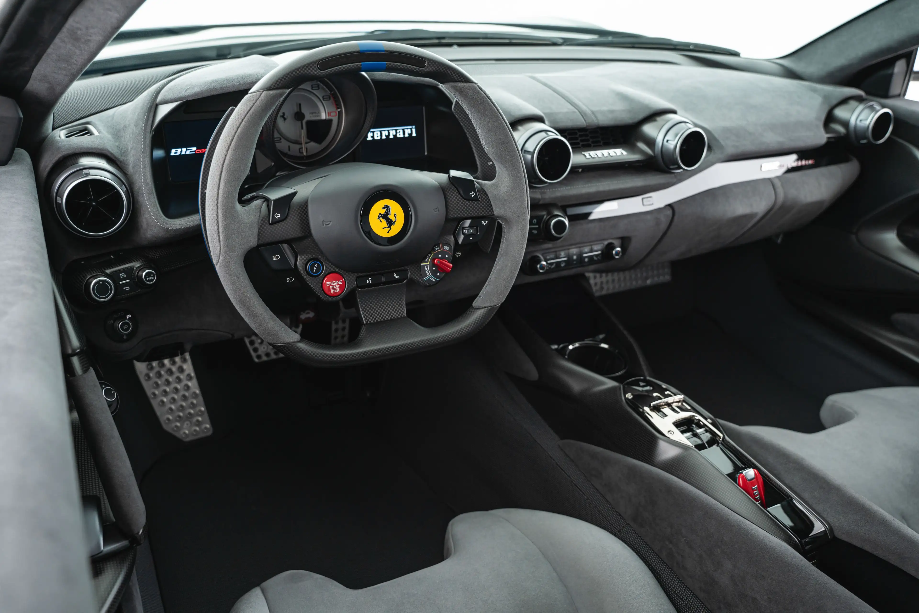 Ferrari 812 Competizione "Tailor Made" — photo 12