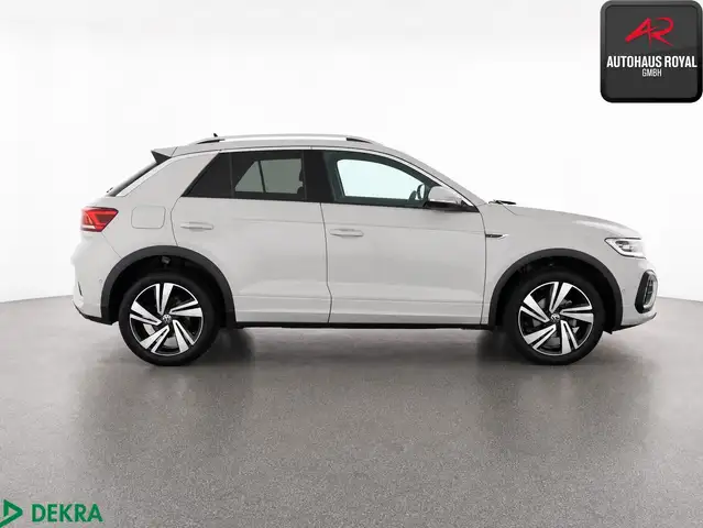 Volkswagen T-Roc view 6