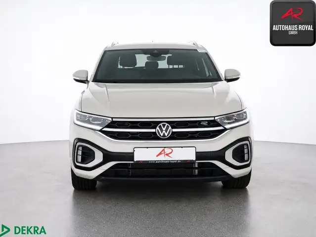 Volkswagen T-Roc view 8