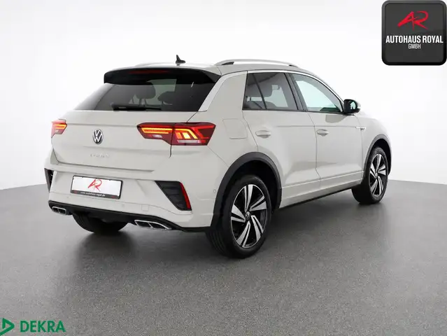 Volkswagen T-Roc view 5
