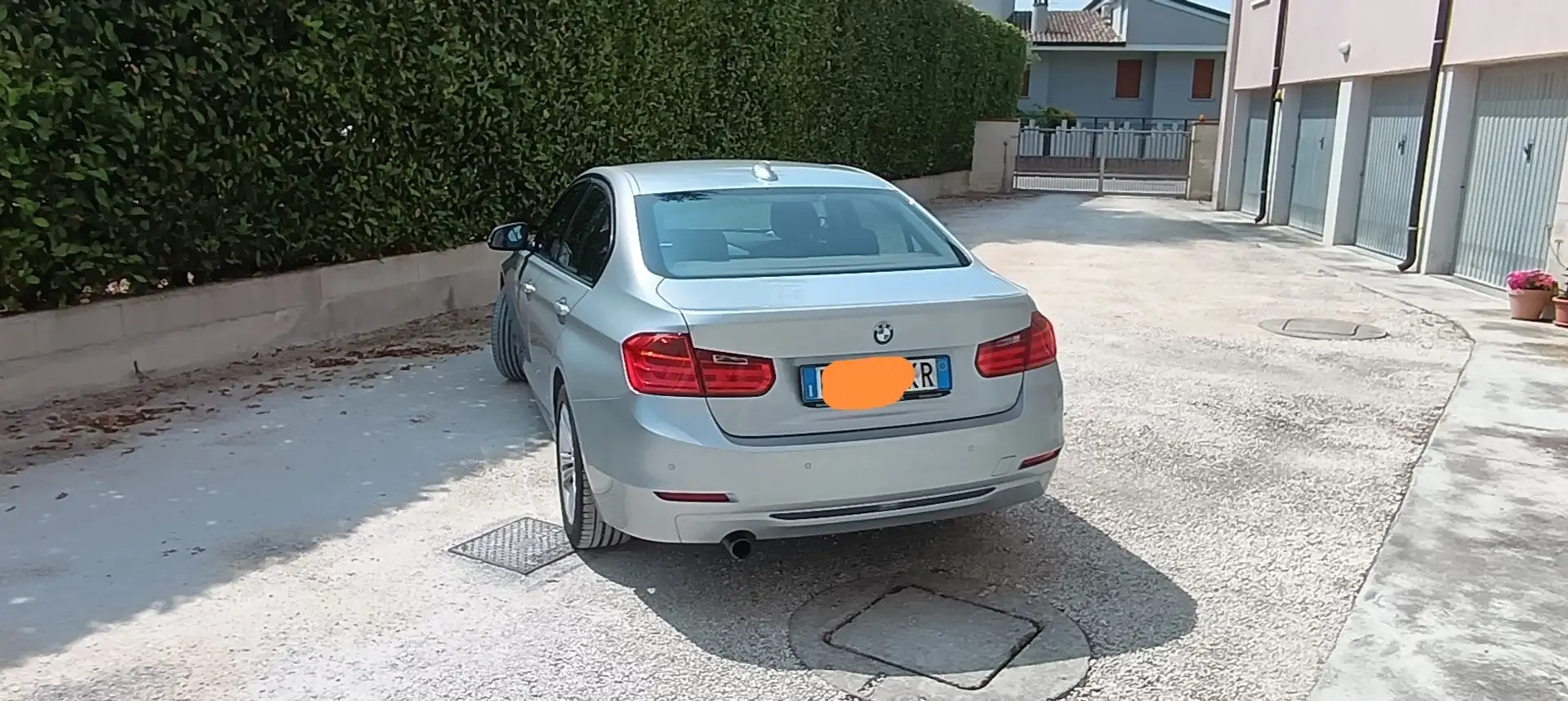 BMW 318 318d 2.0 143cv Argento - 2