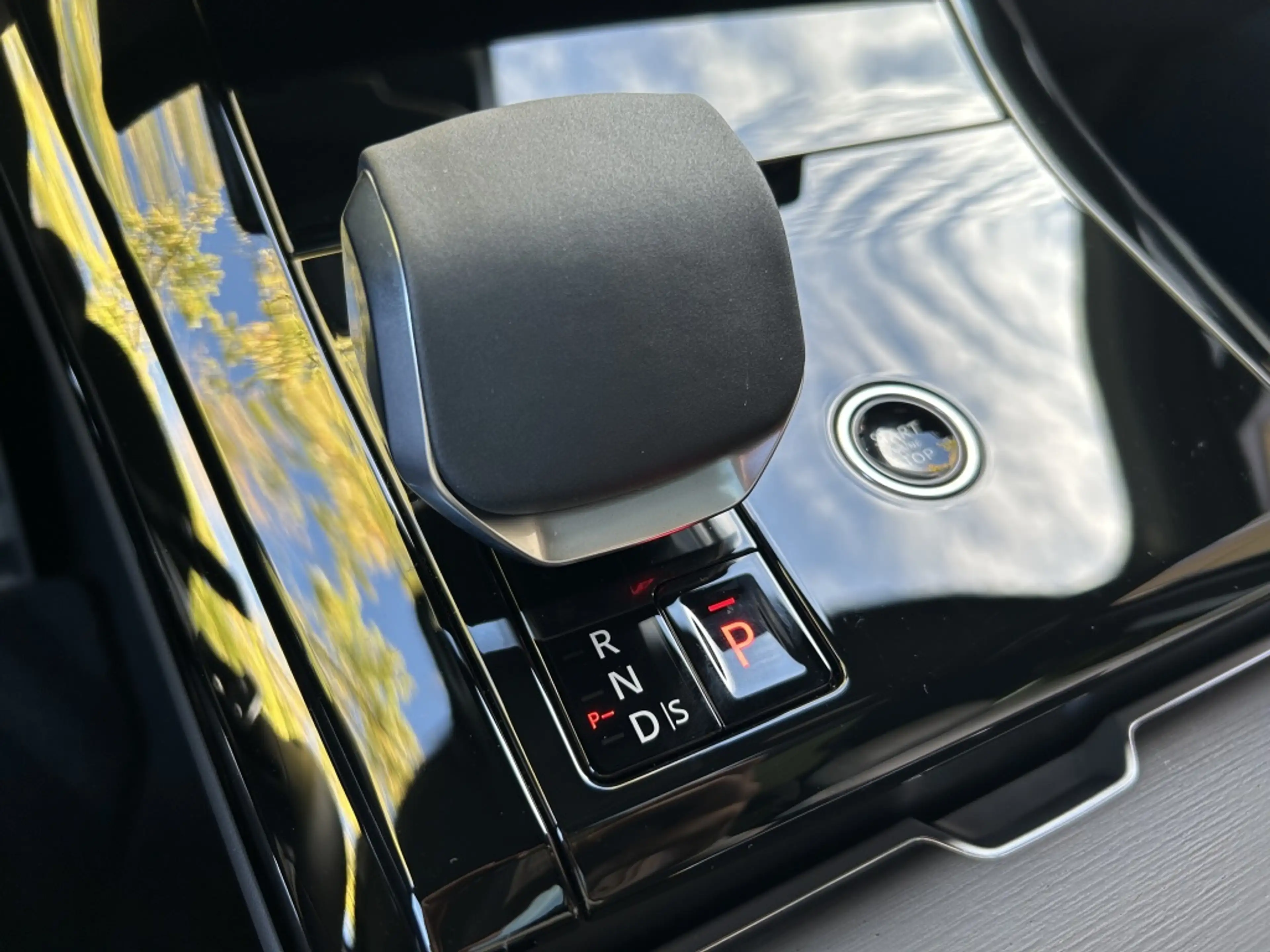 Land Rover Range Rover Sport P460e AWD PHEV Battersea Edition — photo 9