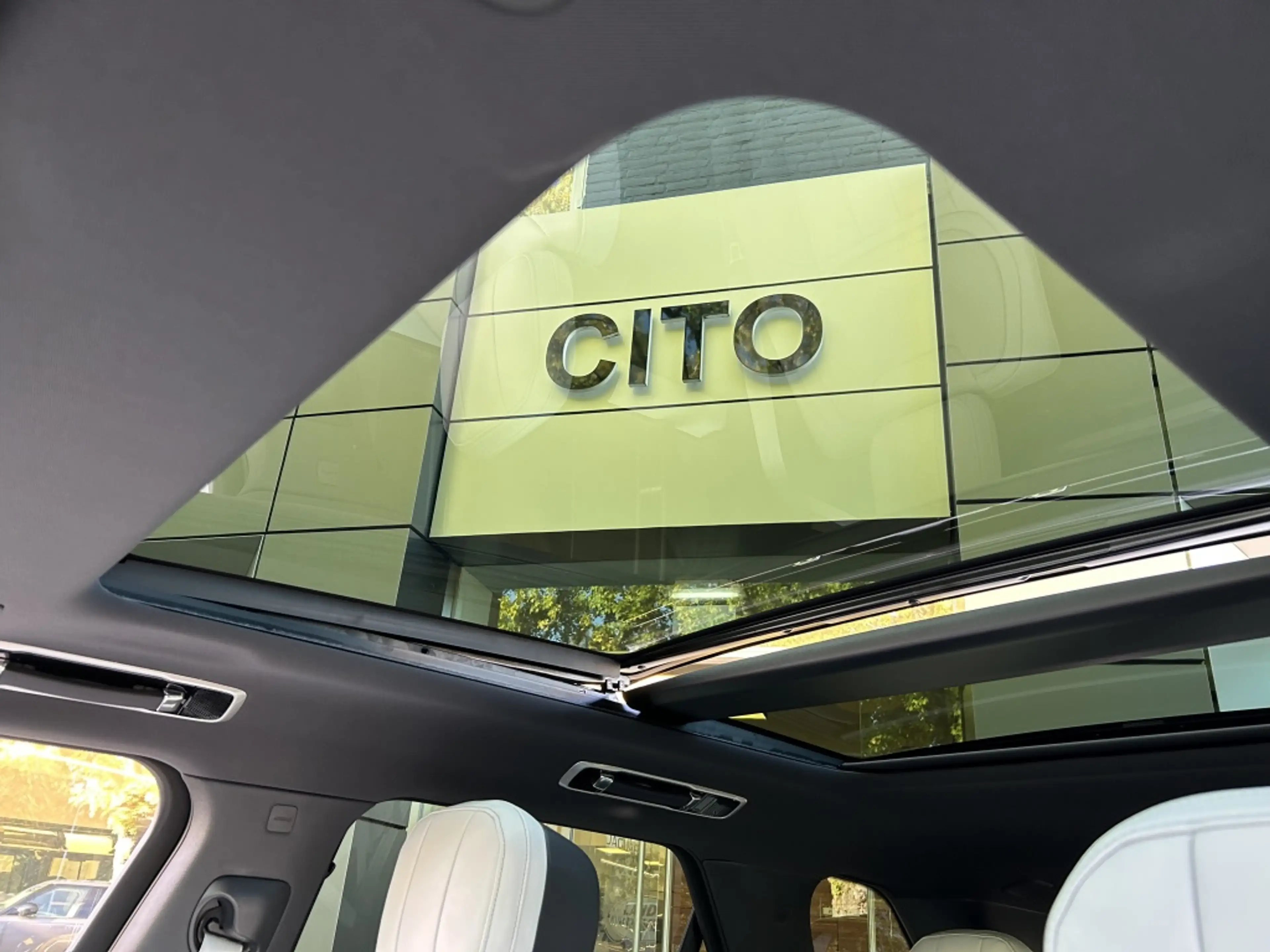 Land Rover Range Rover Sport P460e AWD PHEV Battersea Edition — photo 15