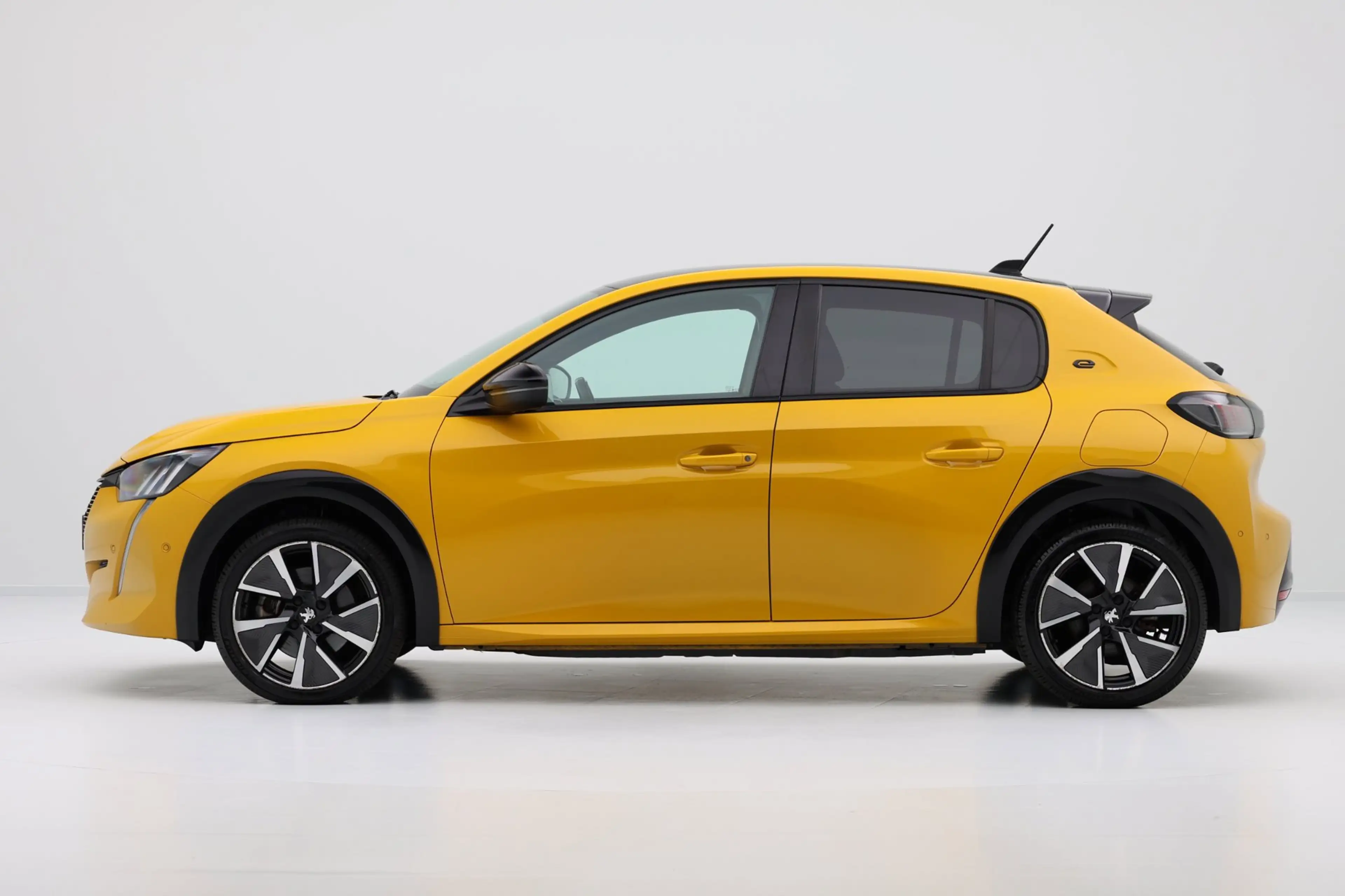 Peugeot e-208 EV GT 350 50 kWh Aut. Navi|Virtual Display|1e Eig| — photo 38