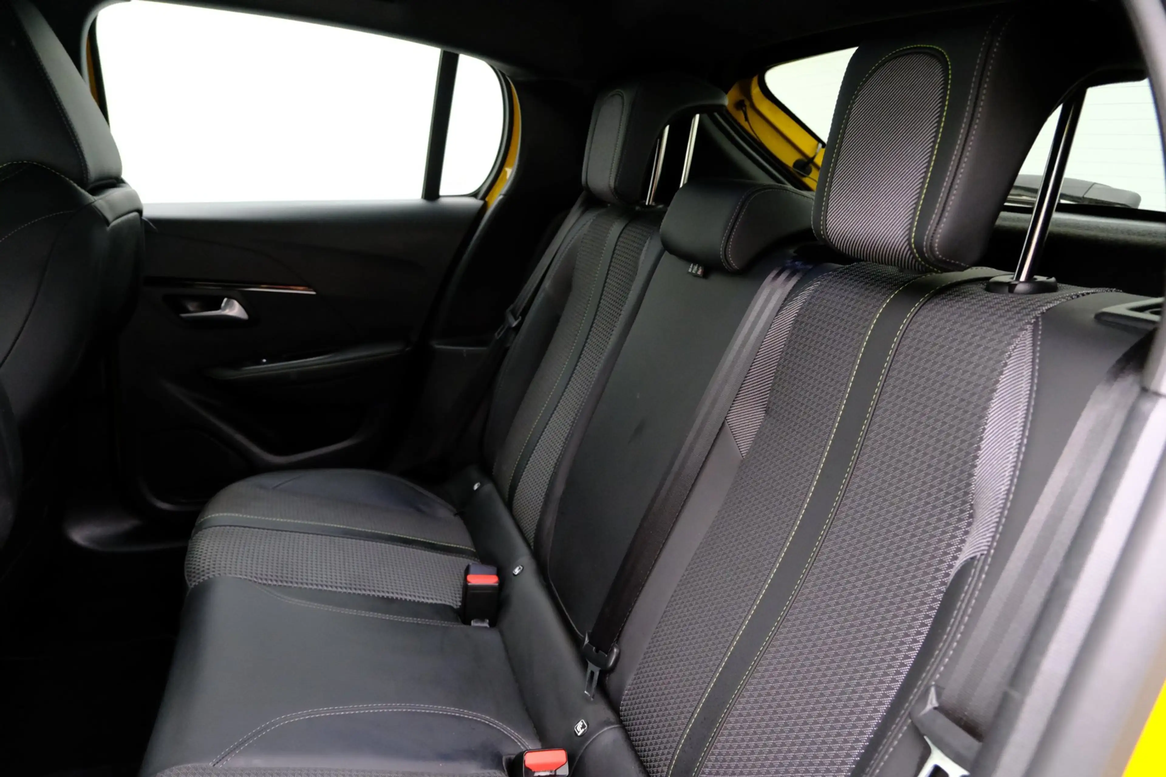 Peugeot e-208 EV GT 350 50 kWh Aut. Navi|Virtual Display|1e Eig| — photo 37