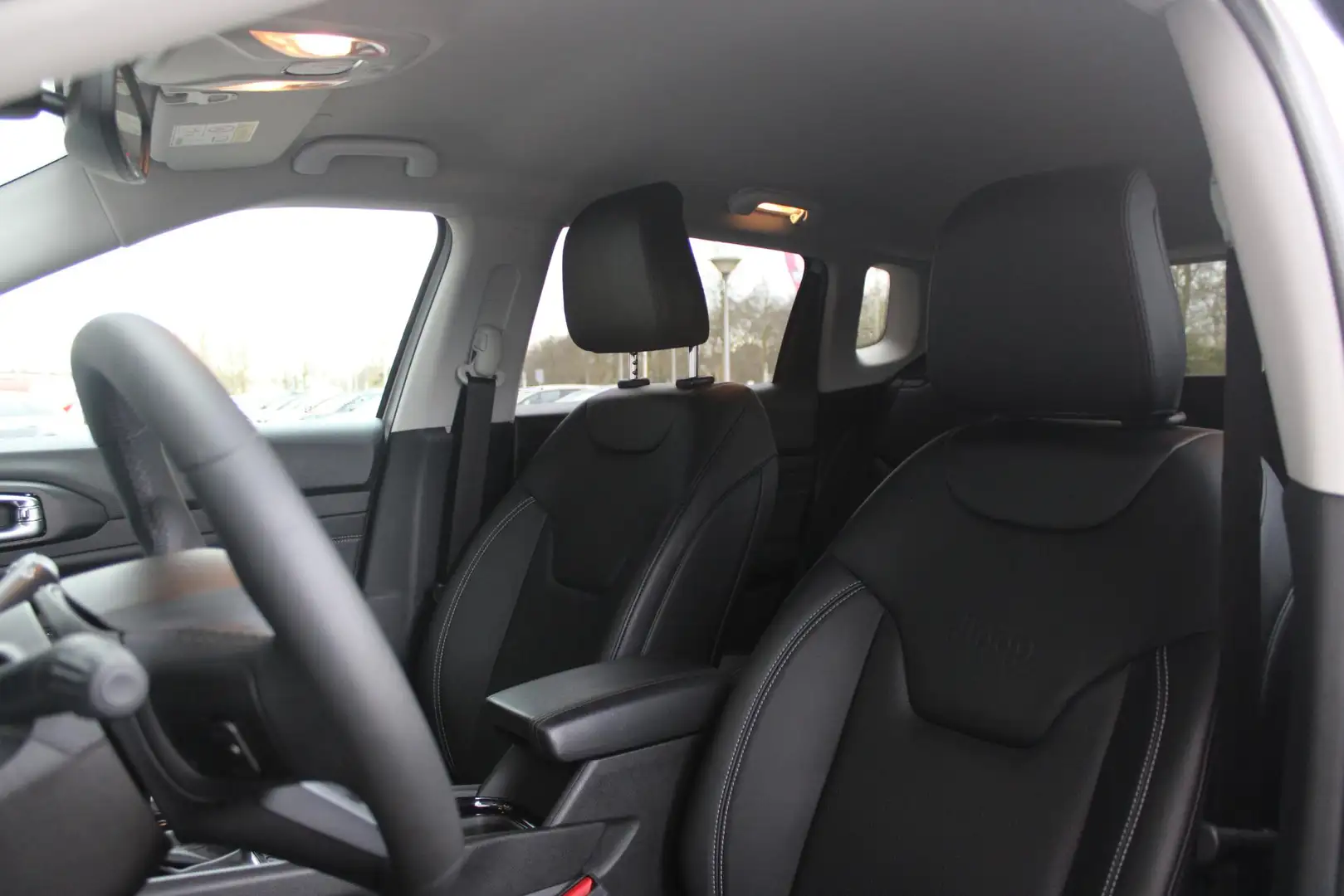 Jeep Compass 4xe 240PK Plug-in Hybrid S | NAVIGATIE 10,25 "TOUC Grijs - 2