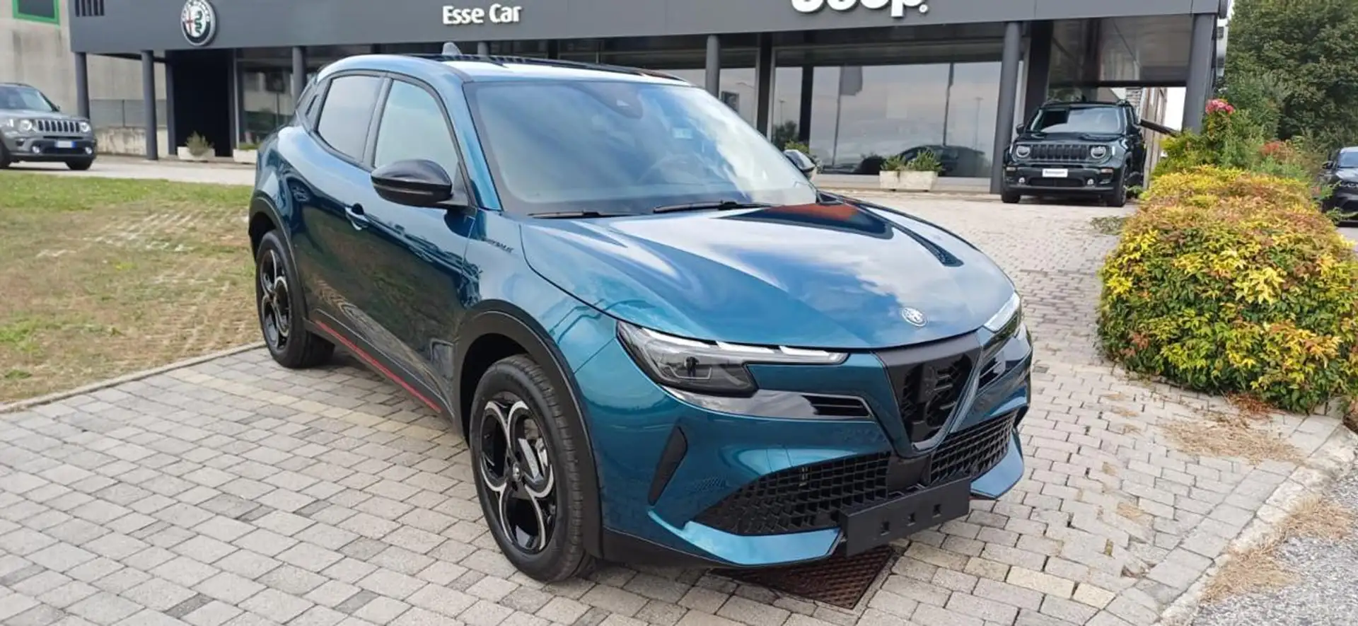 Alfa Romeo Junior 1.2 145 CV Hybrid eDCT6 Speciale Bleu - 1