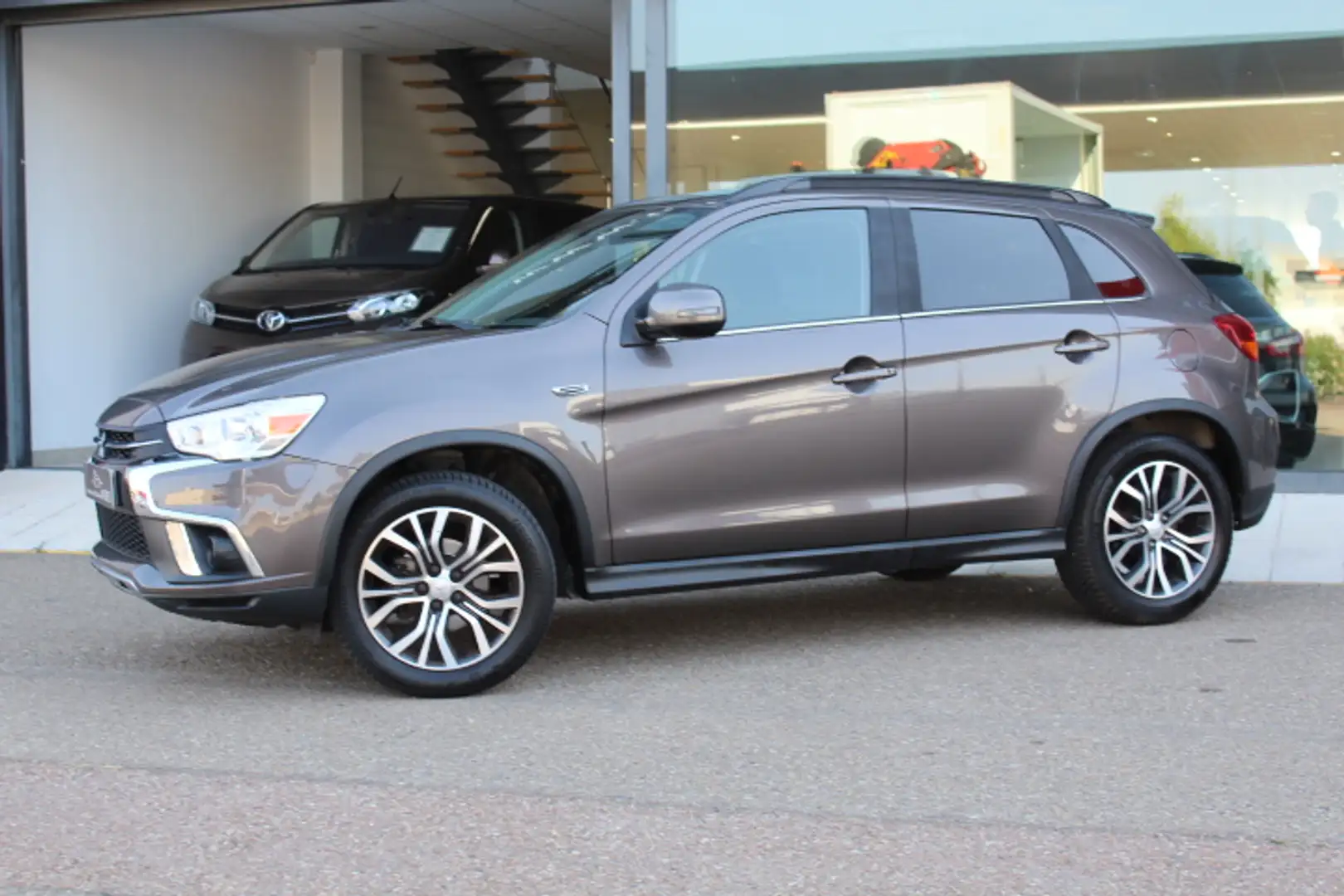 Mitsubishi ASX 160 MPI Motion Grau - 2