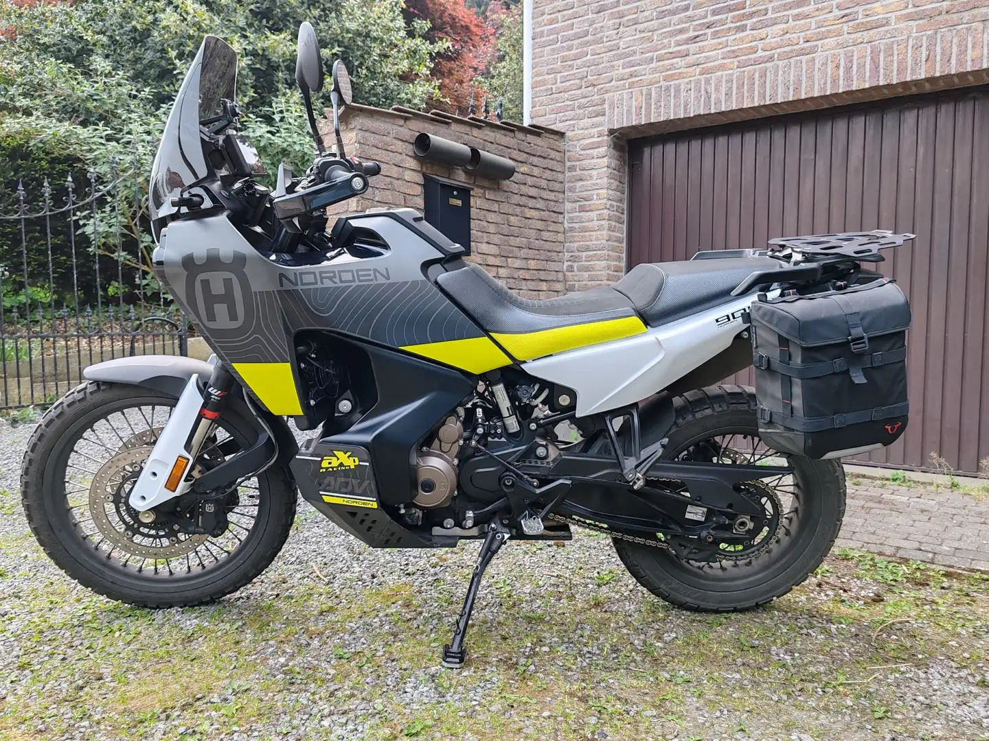 Husqvarna Norden 901 Żółty - 1