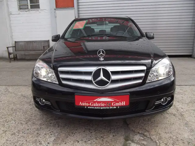 Mercedes-Benz C-Class view 2
