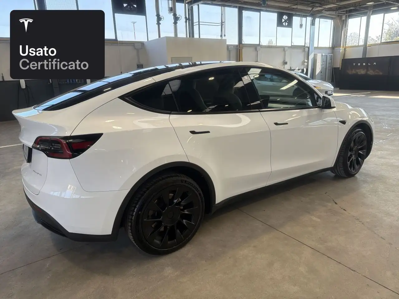 2022 Tesla Model Y Long Range AWD, photograph 9