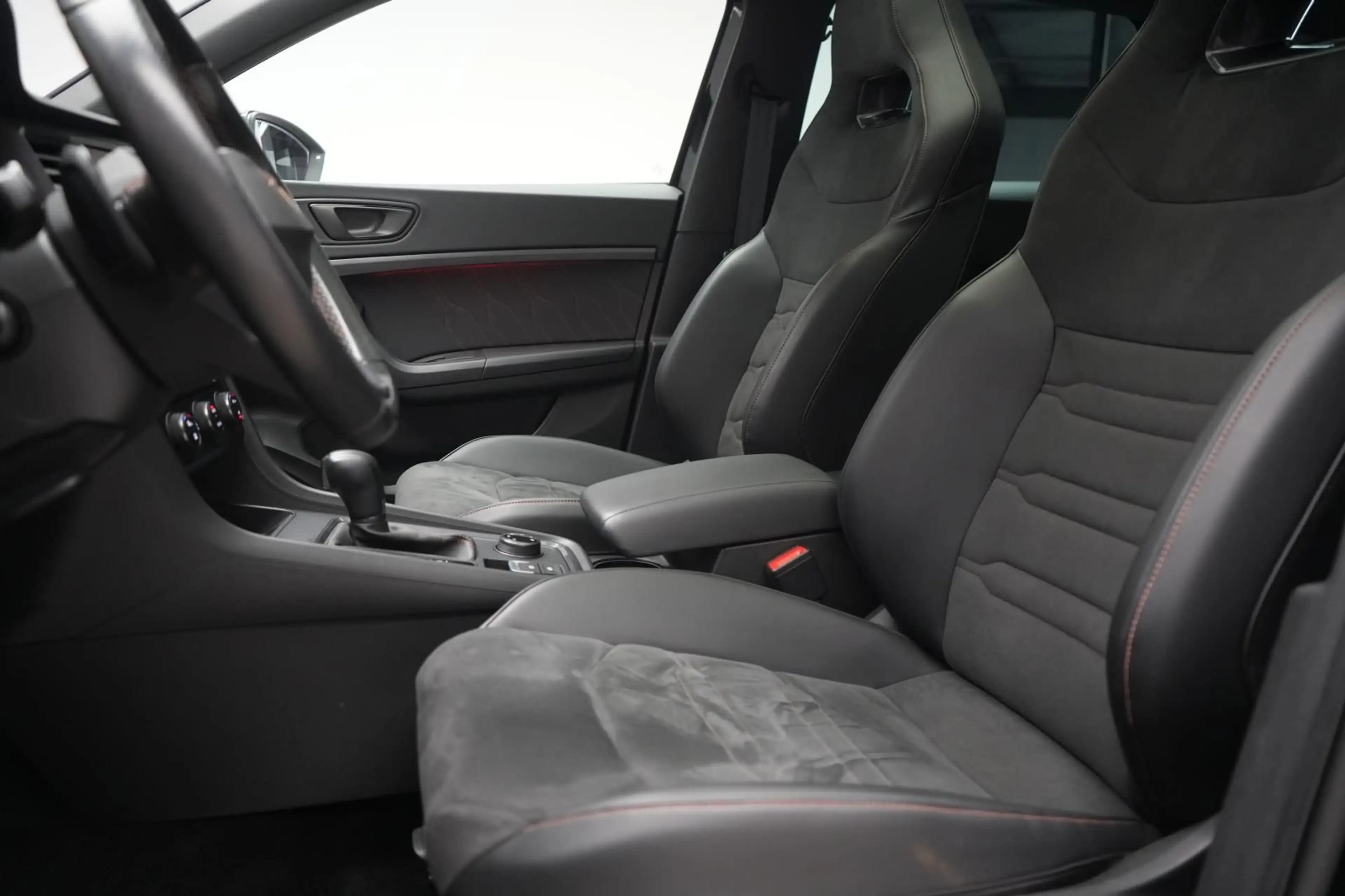 CUPRA Ateca 2.0 TSI 4Drive DSG ACC/360Kamera/Pano/Beat — photo 13