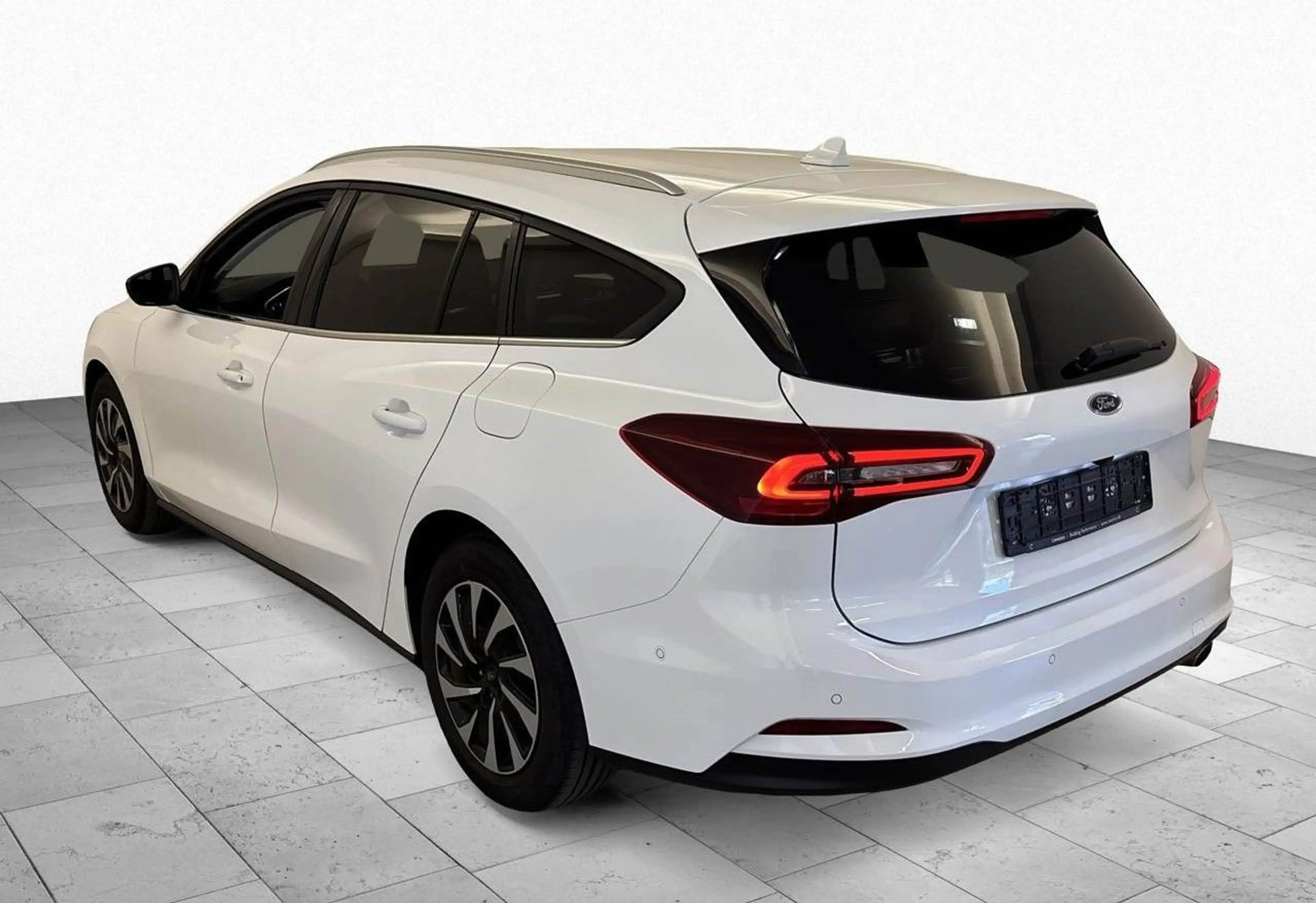 Ford Focus Titanium AHK*Kamera*LED*NaviGroß*LM*DAB — photo 4