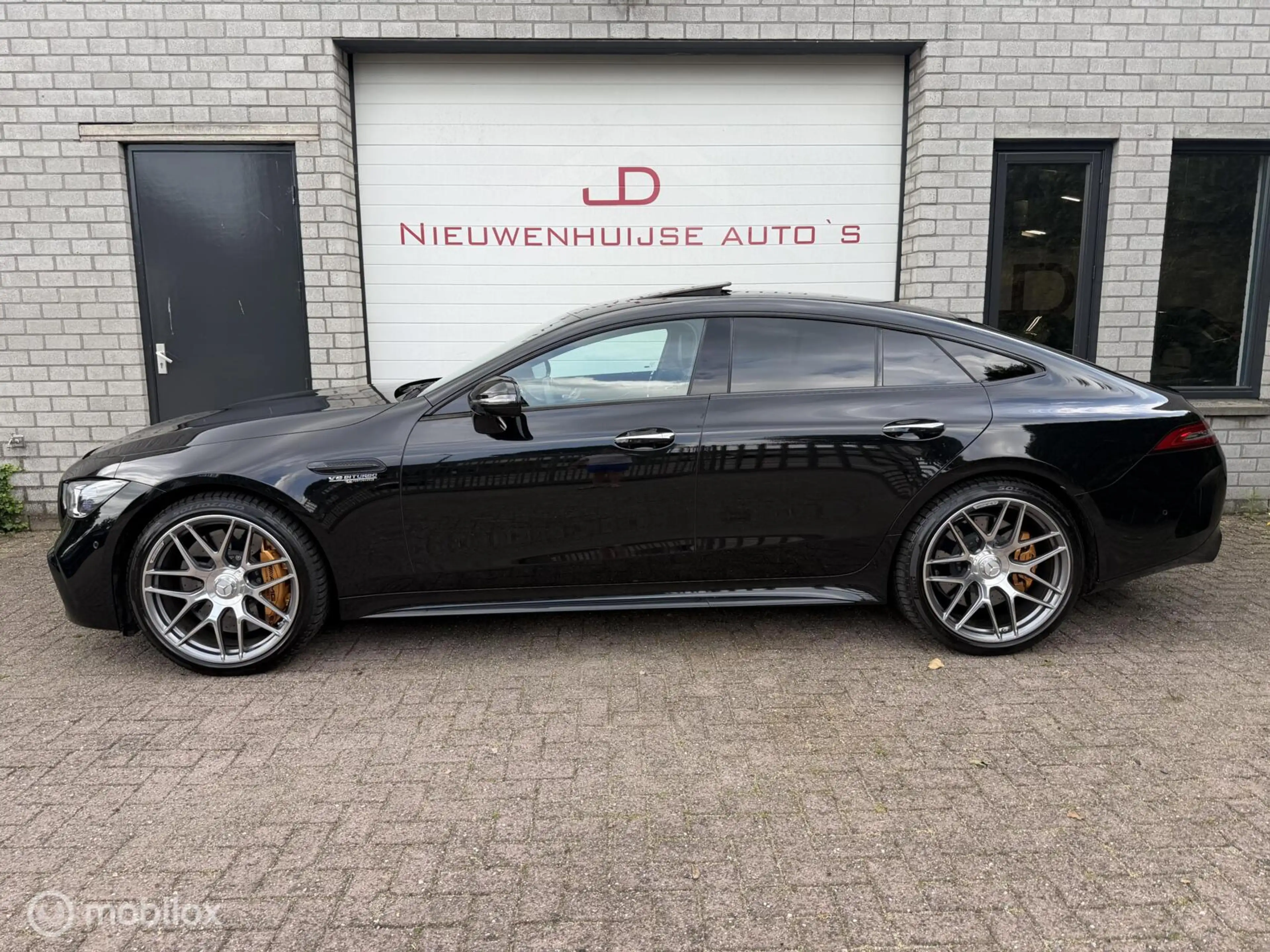 Mercedes-Benz AMG GT 4-Door Coupe AMG 63 S E Performance Premium+ — photo 2
