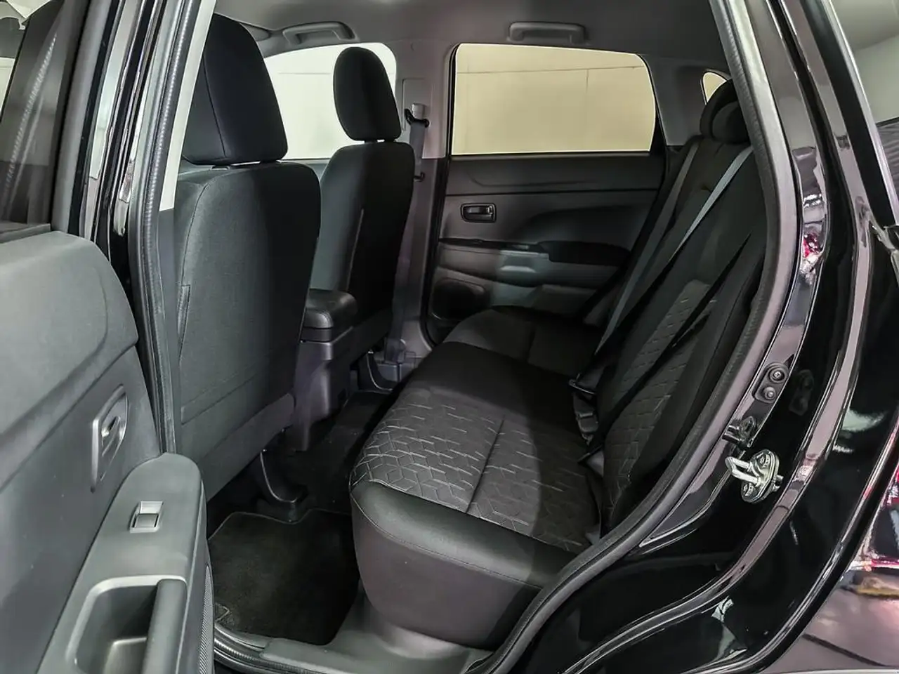 Mitsubishi RVR снимка Mitsubishi RVR