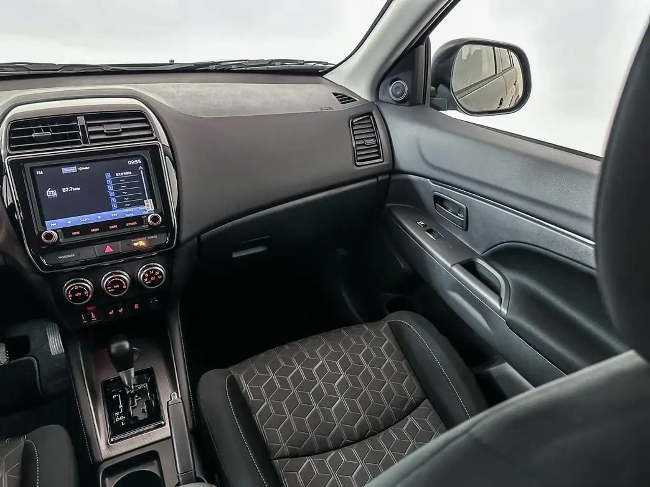 Mitsubishi RVR снимка Mitsubishi RVR