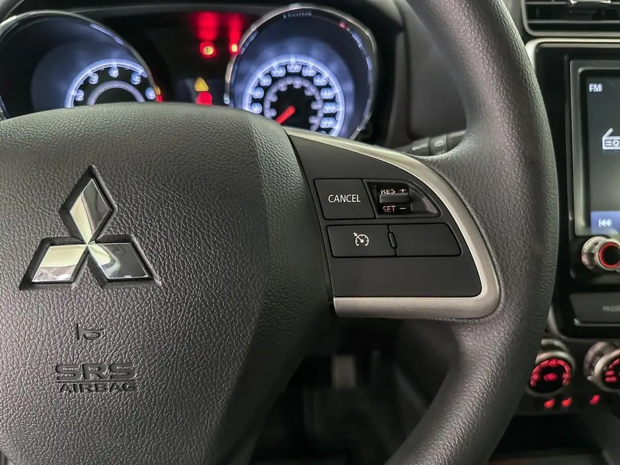 Mitsubishi RVR снимка Mitsubishi RVR