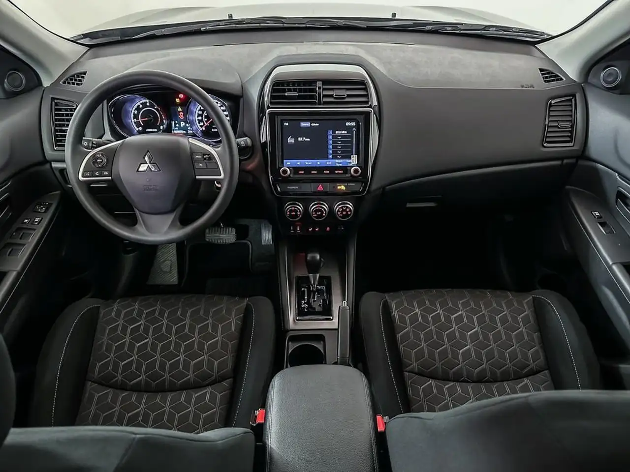 Mitsubishi RVR снимка Mitsubishi RVR