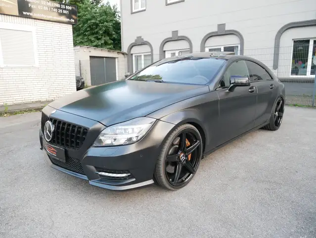 Mercedes-Benz CLS 500 CLS 500 BlueEfficiency AMG LED H&K ESSD Airmatic Luftfeder Spur Totwinkel Distronic Plus Sitzklima Massagefunktion Kamera