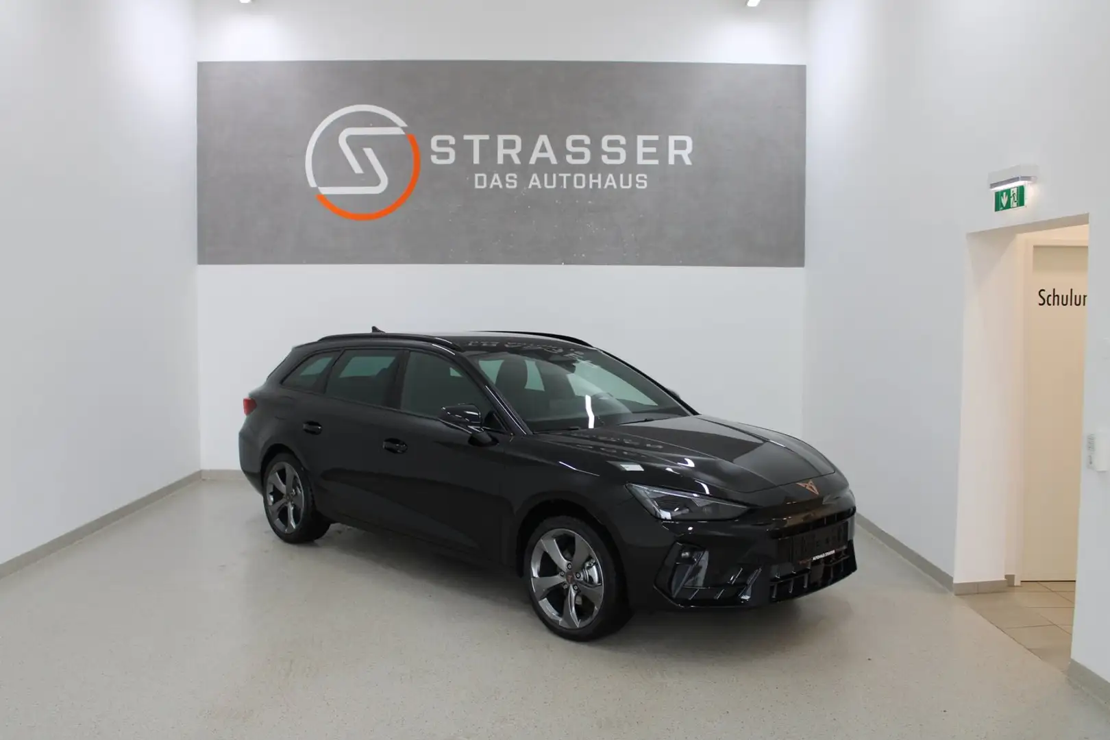 CUPRA Leon 1.5 TSI Schwarz - 1